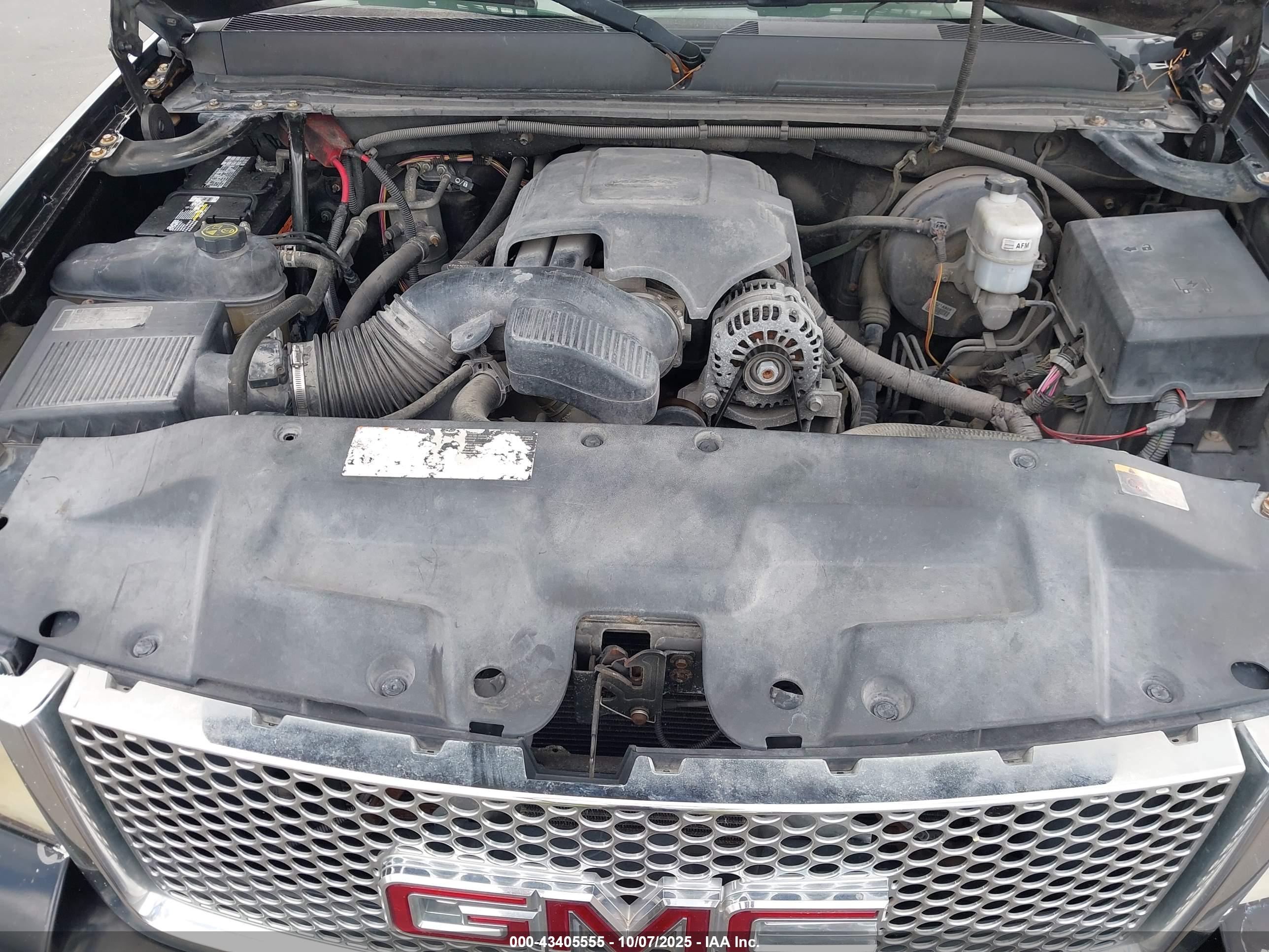 GMC SIERRA image 10
