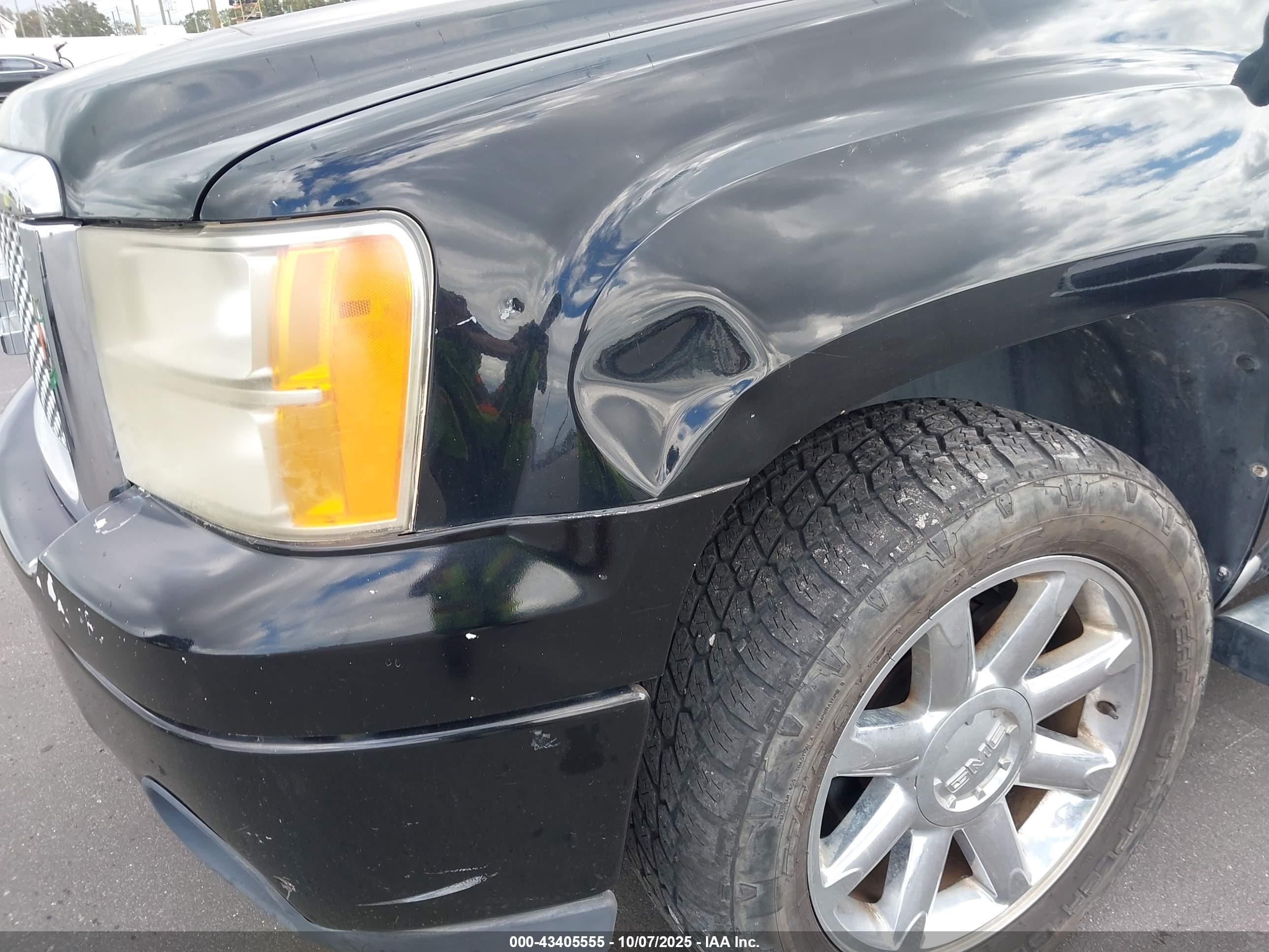 GMC SIERRA image 6