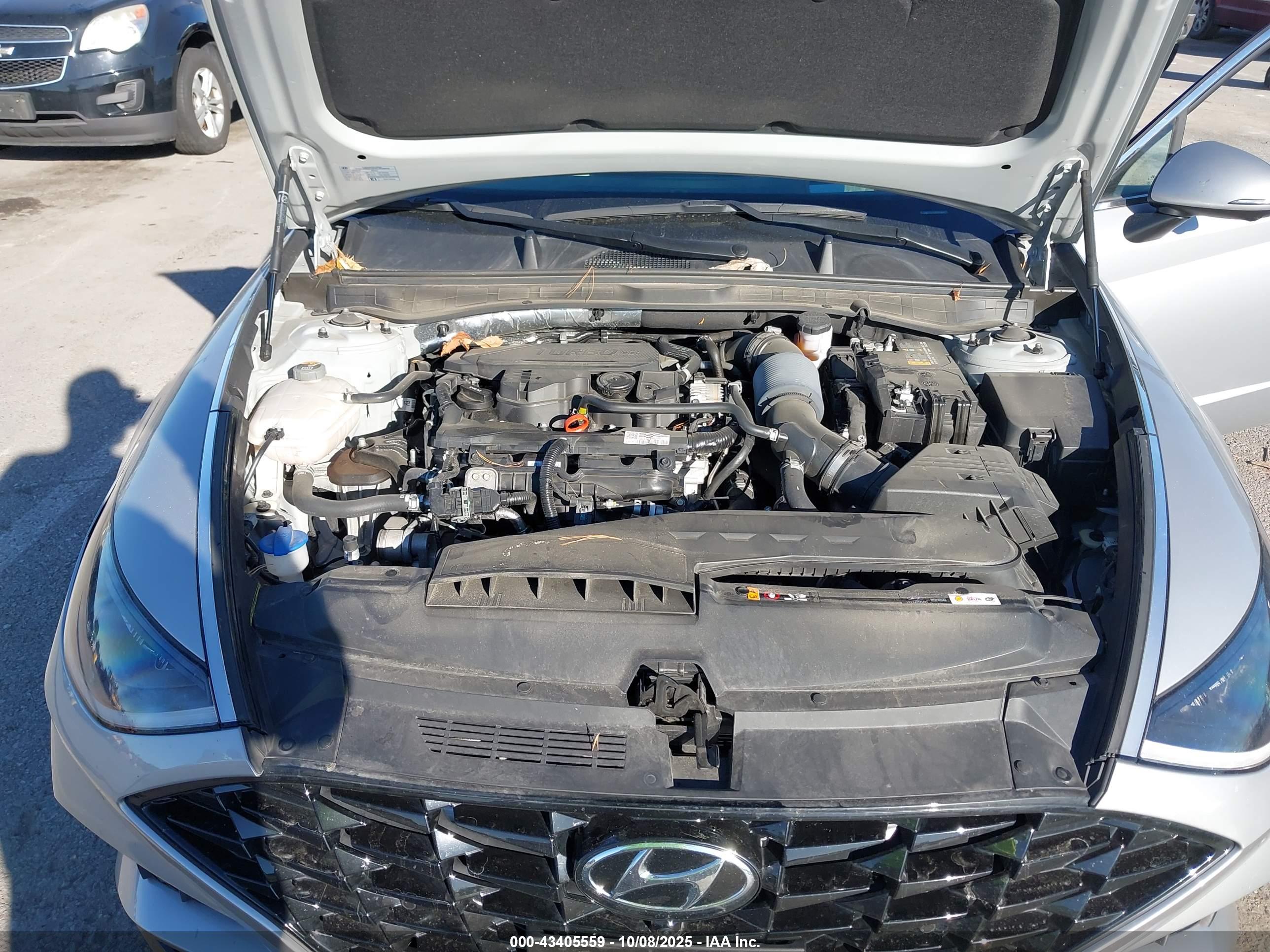 HYUNDAI SONATA image 10
