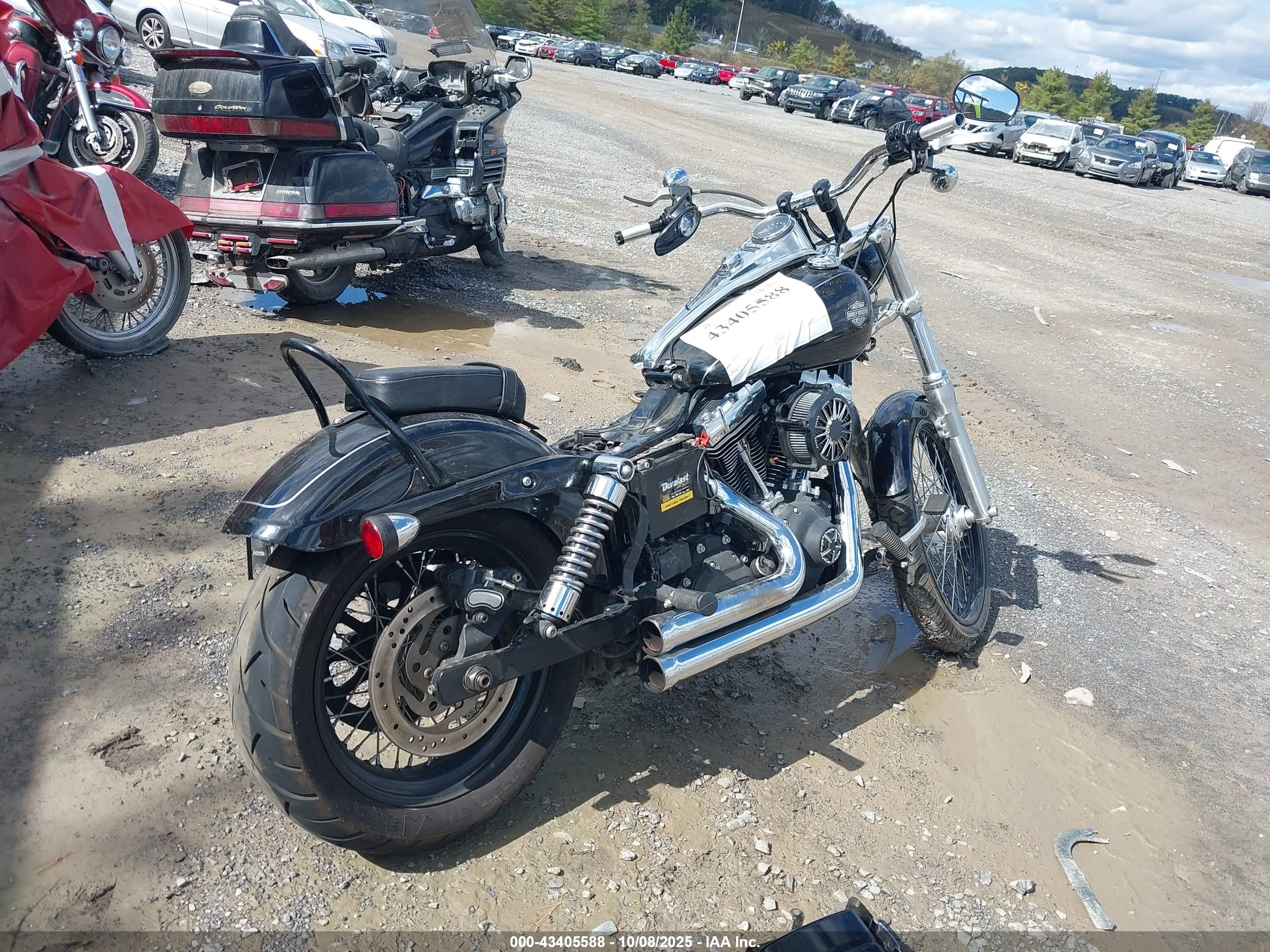 HARLEY-DAVIDSON FXDWG image 4