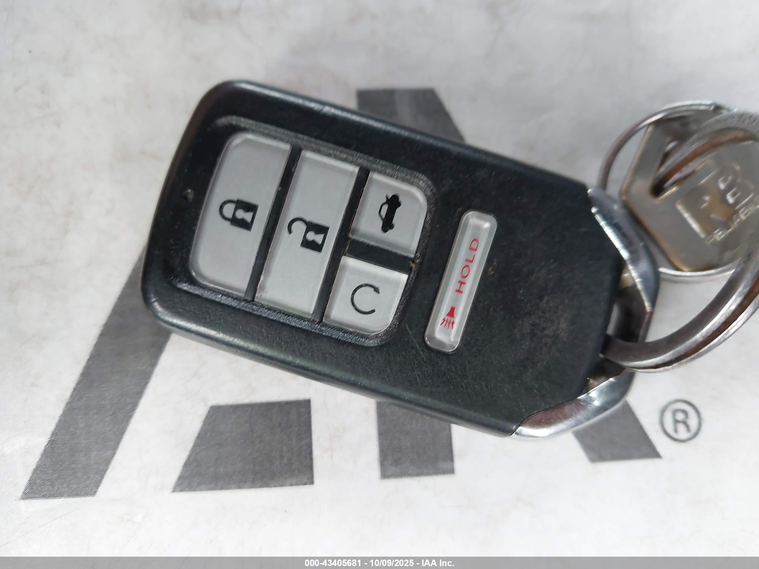 HONDA CIVIC image 11