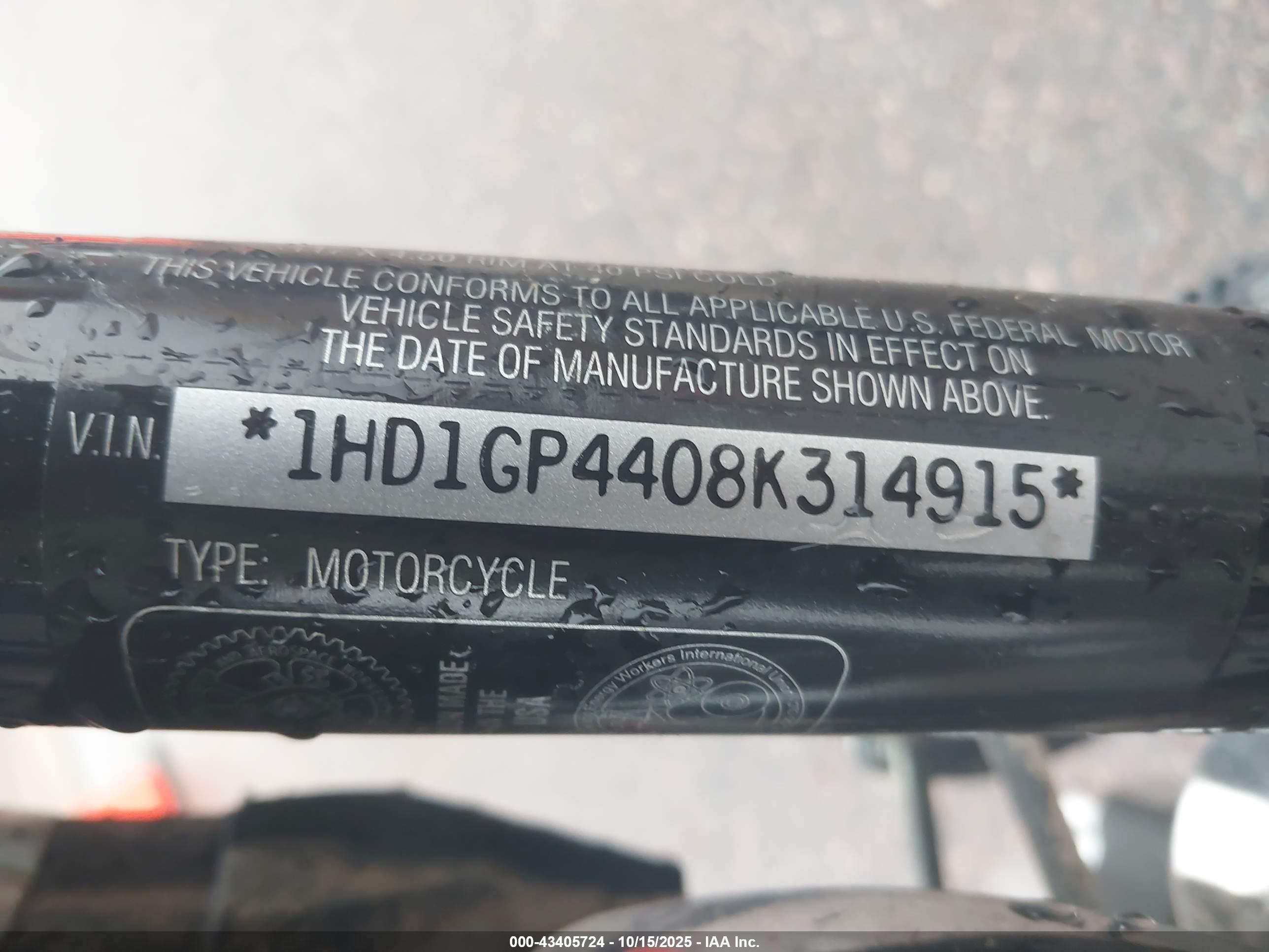 HARLEY-DAVIDSON FXDWG image 10
