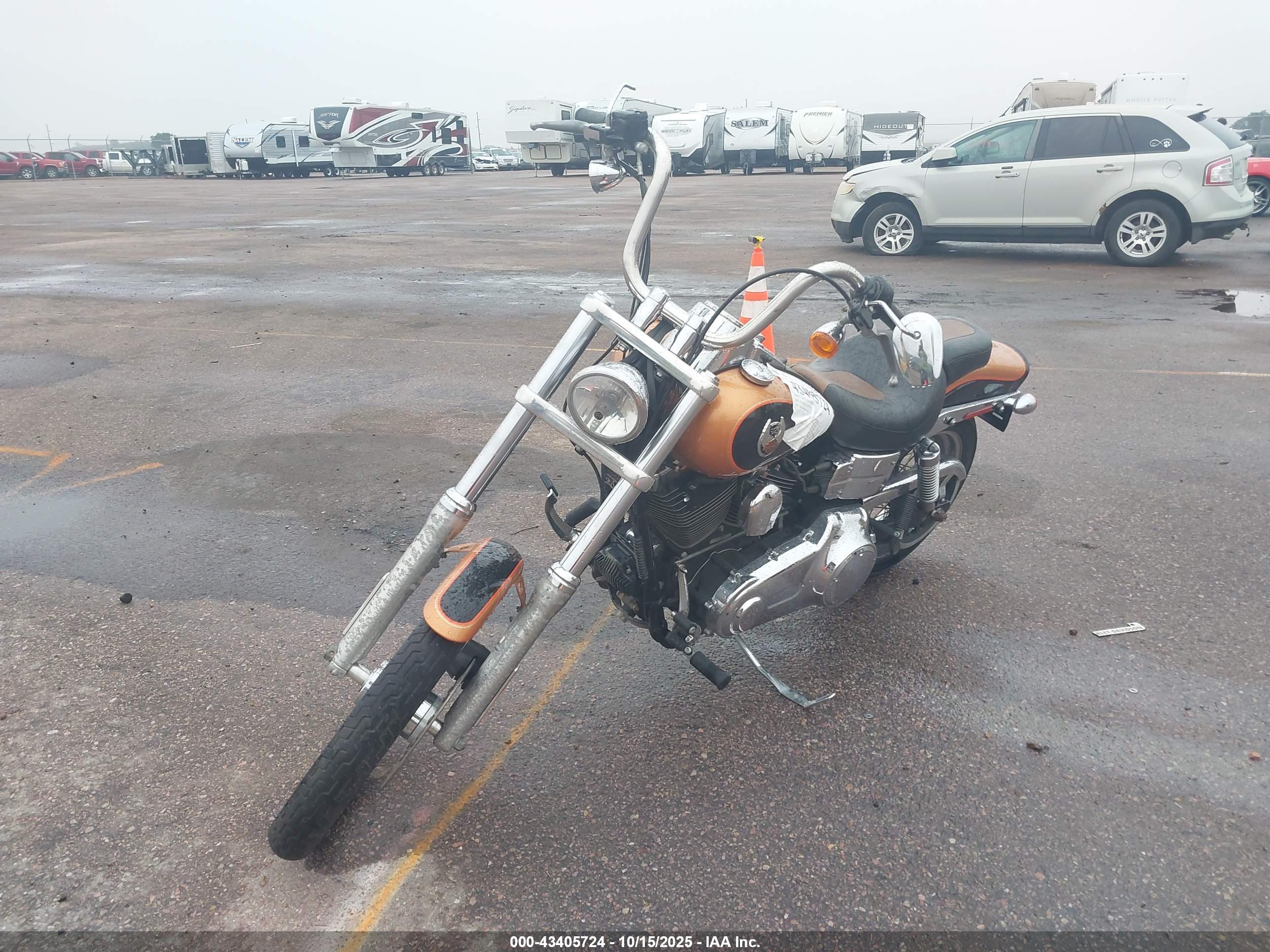 HARLEY-DAVIDSON FXDWG image 2
