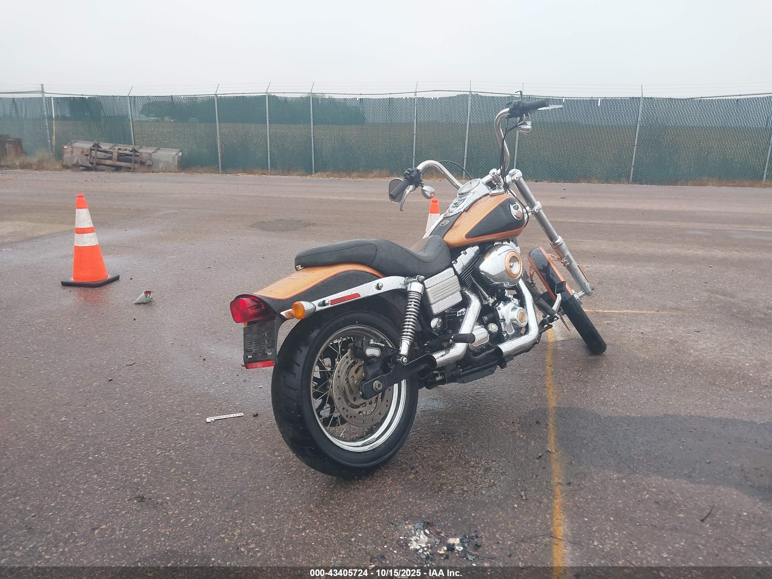 HARLEY-DAVIDSON FXDWG image 4