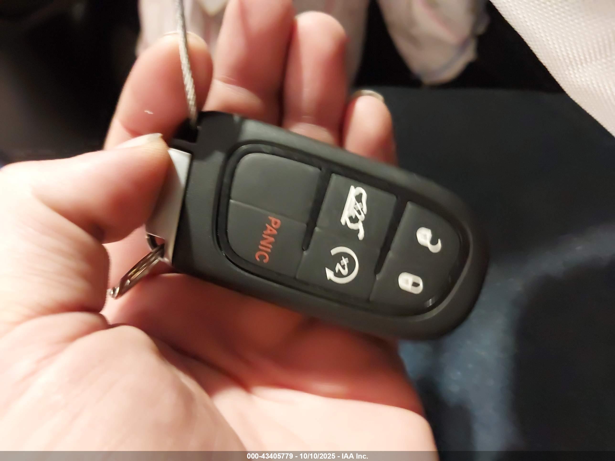 JEEP CHEROKEE image 11