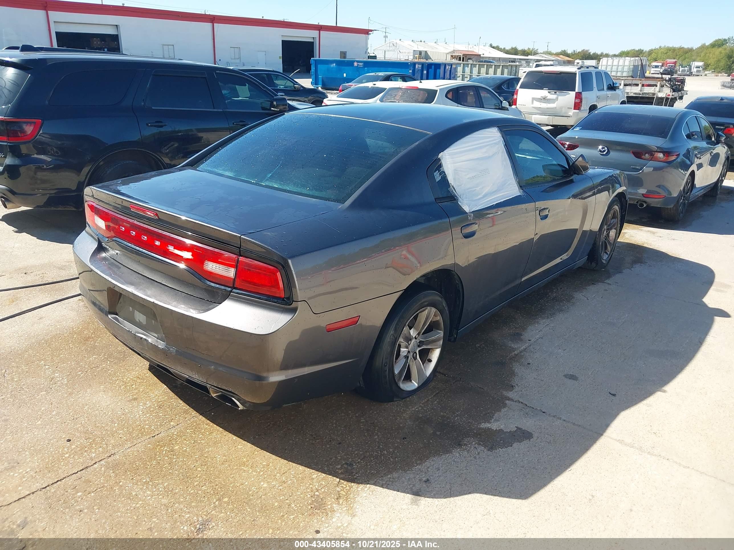 DODGE CHARGER image 4