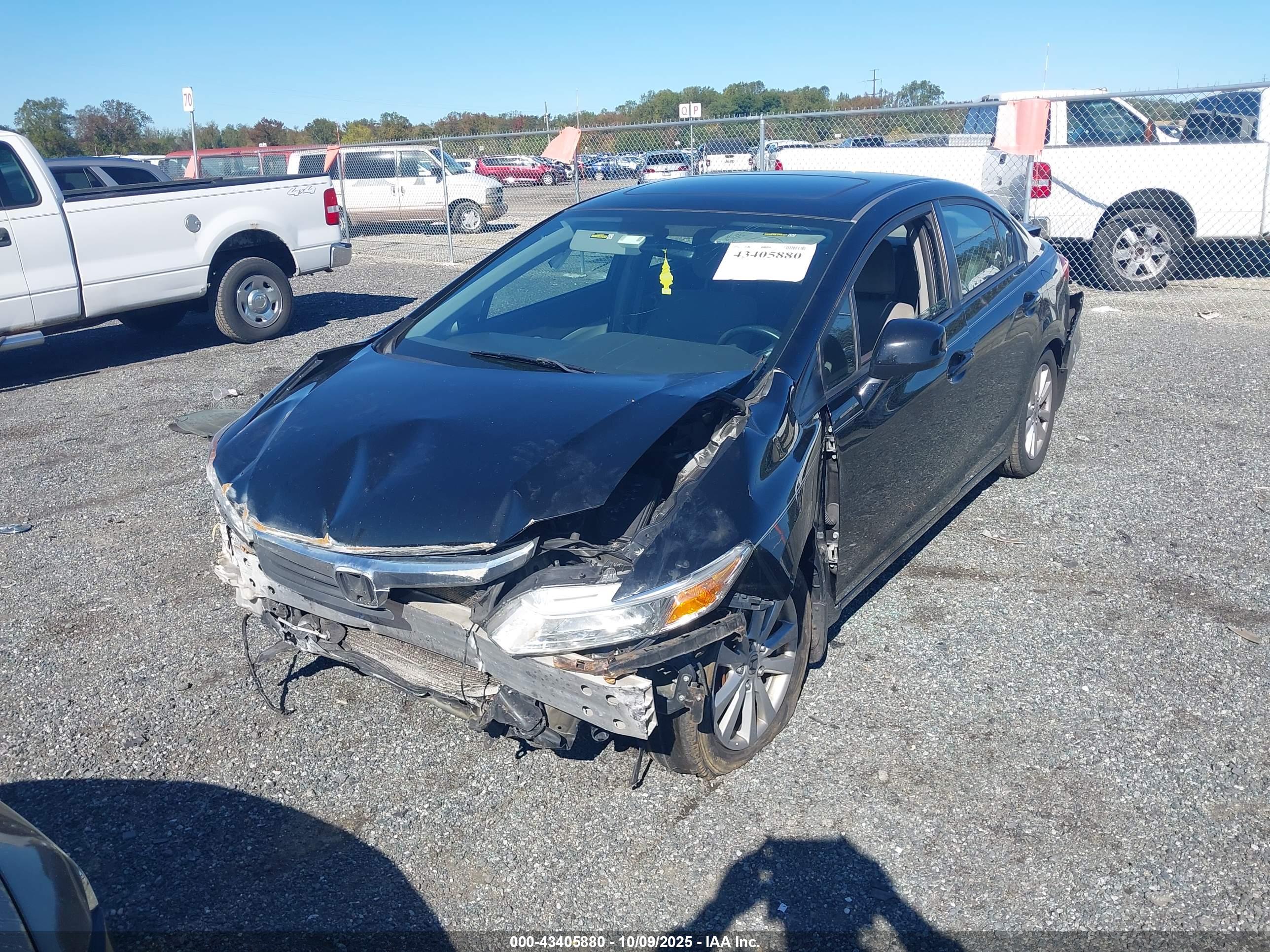 HONDA CIVIC image 2