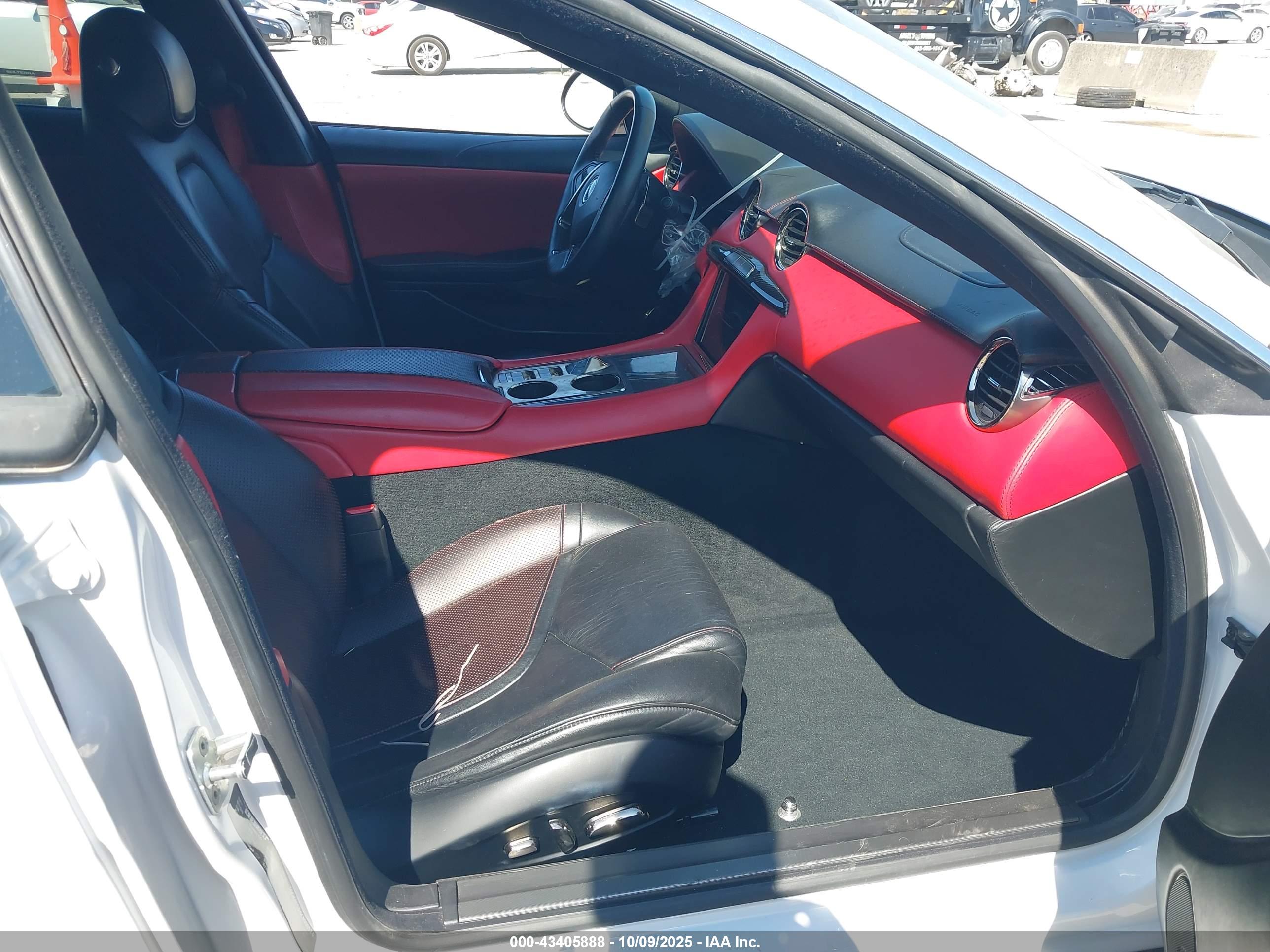 KARMA REVERO image 5