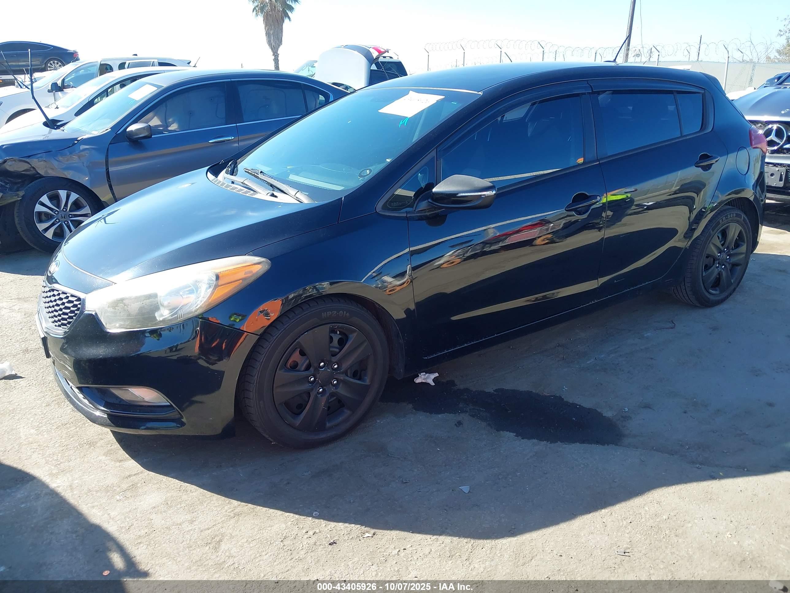 KIA FORTE image 2