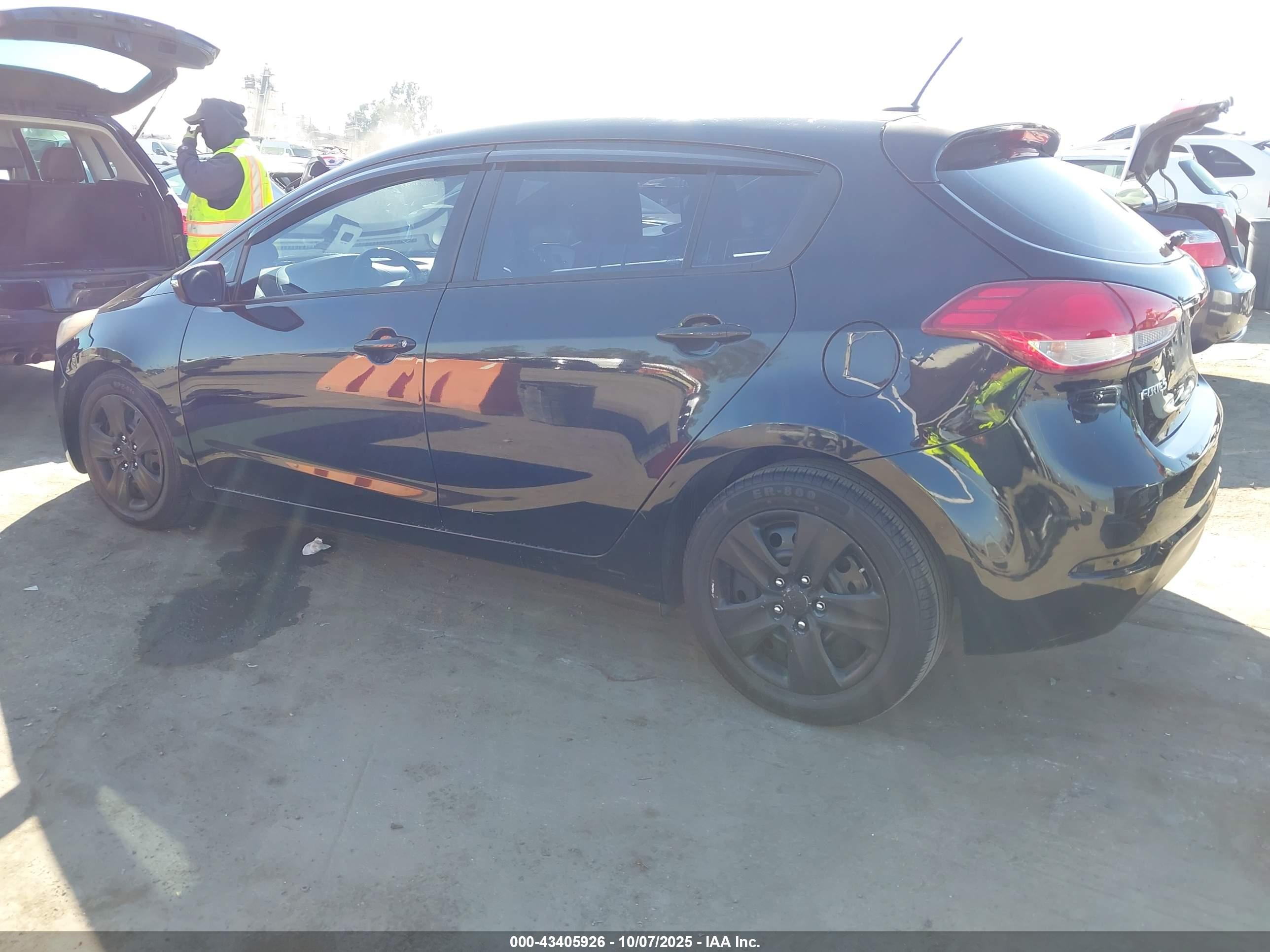 KIA FORTE image 3