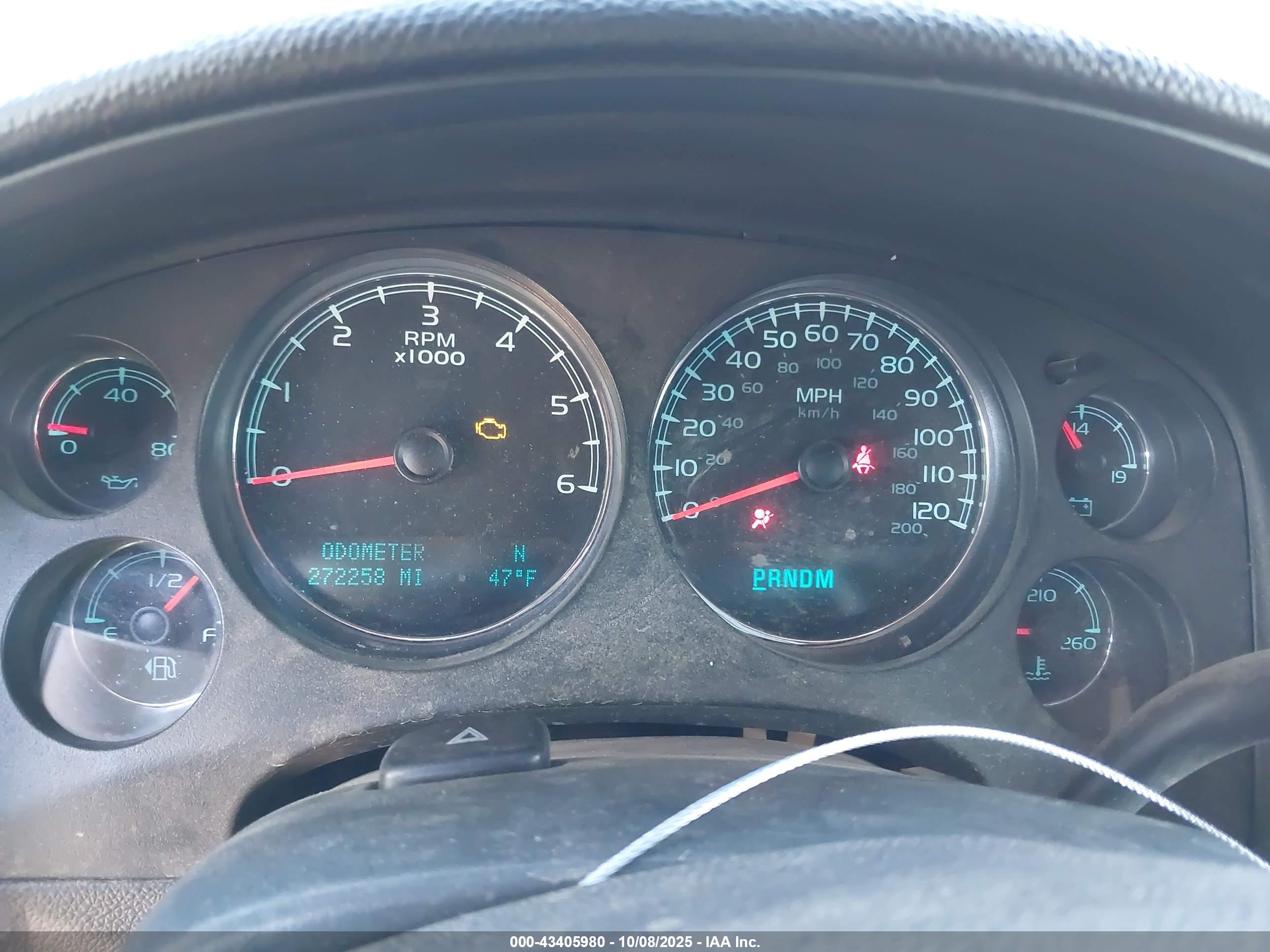 CHEVROLET SILVERADO image 7
