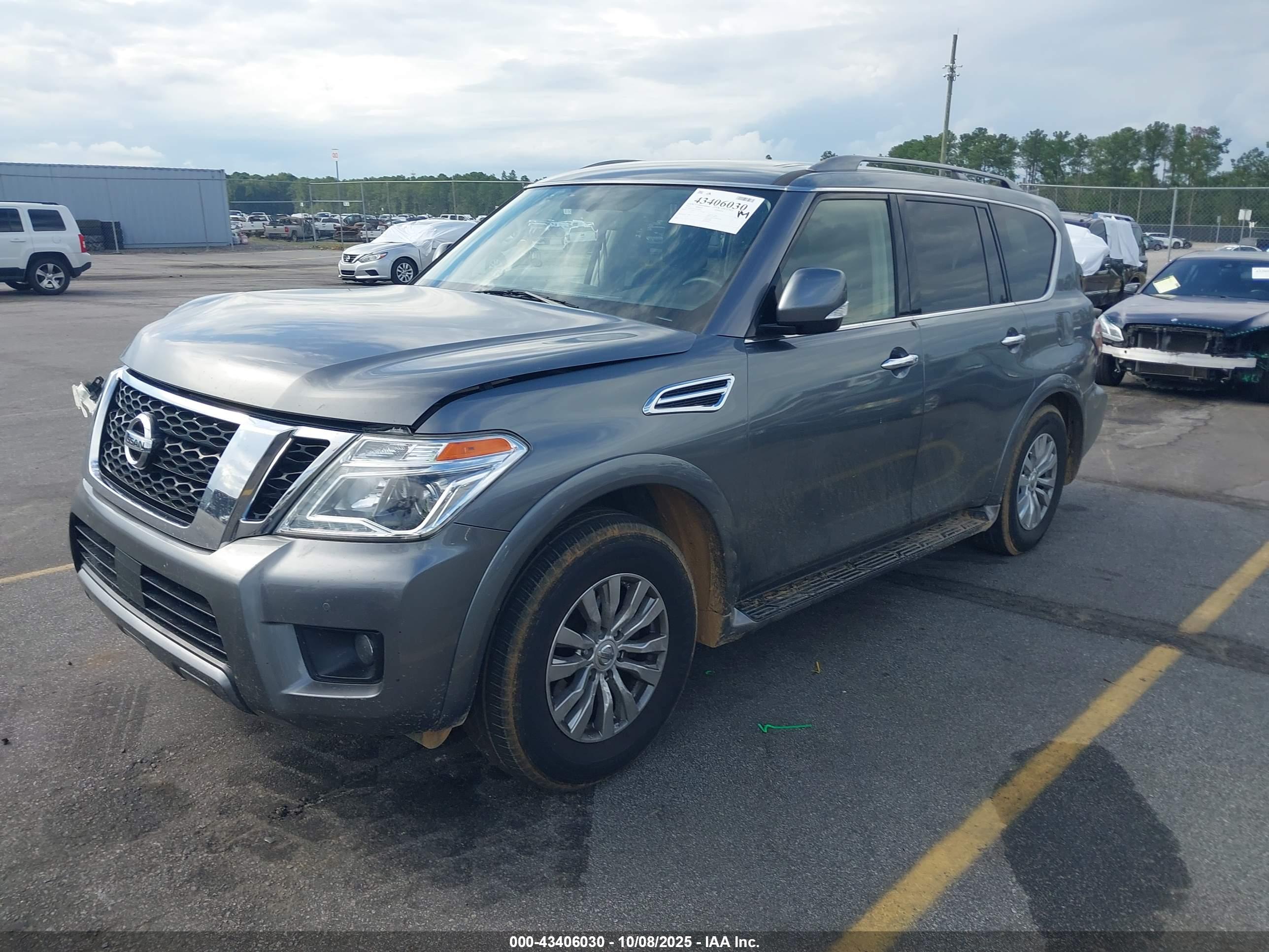 NISSAN ARMADA image 2