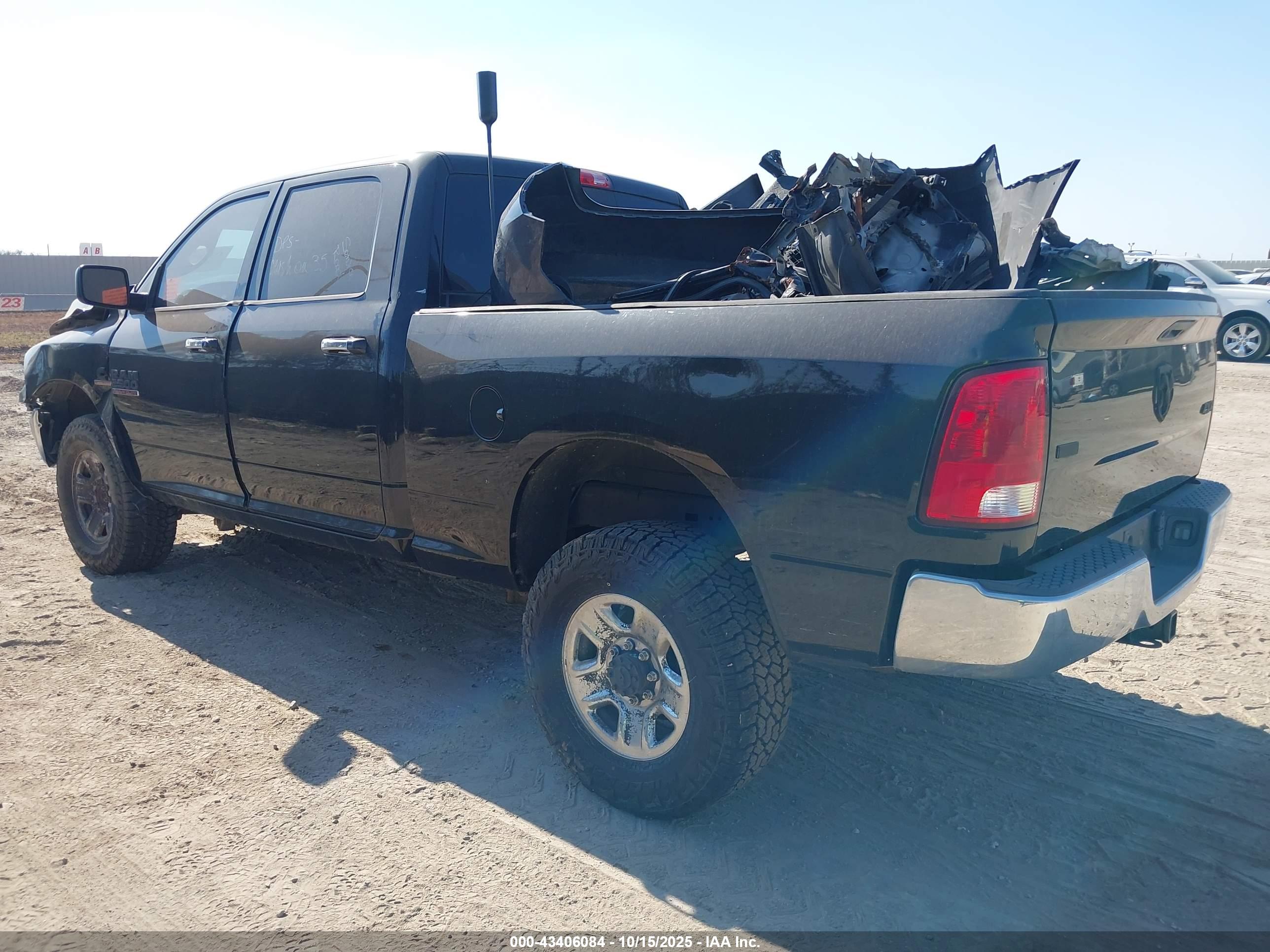 RAM 2500 image 3
