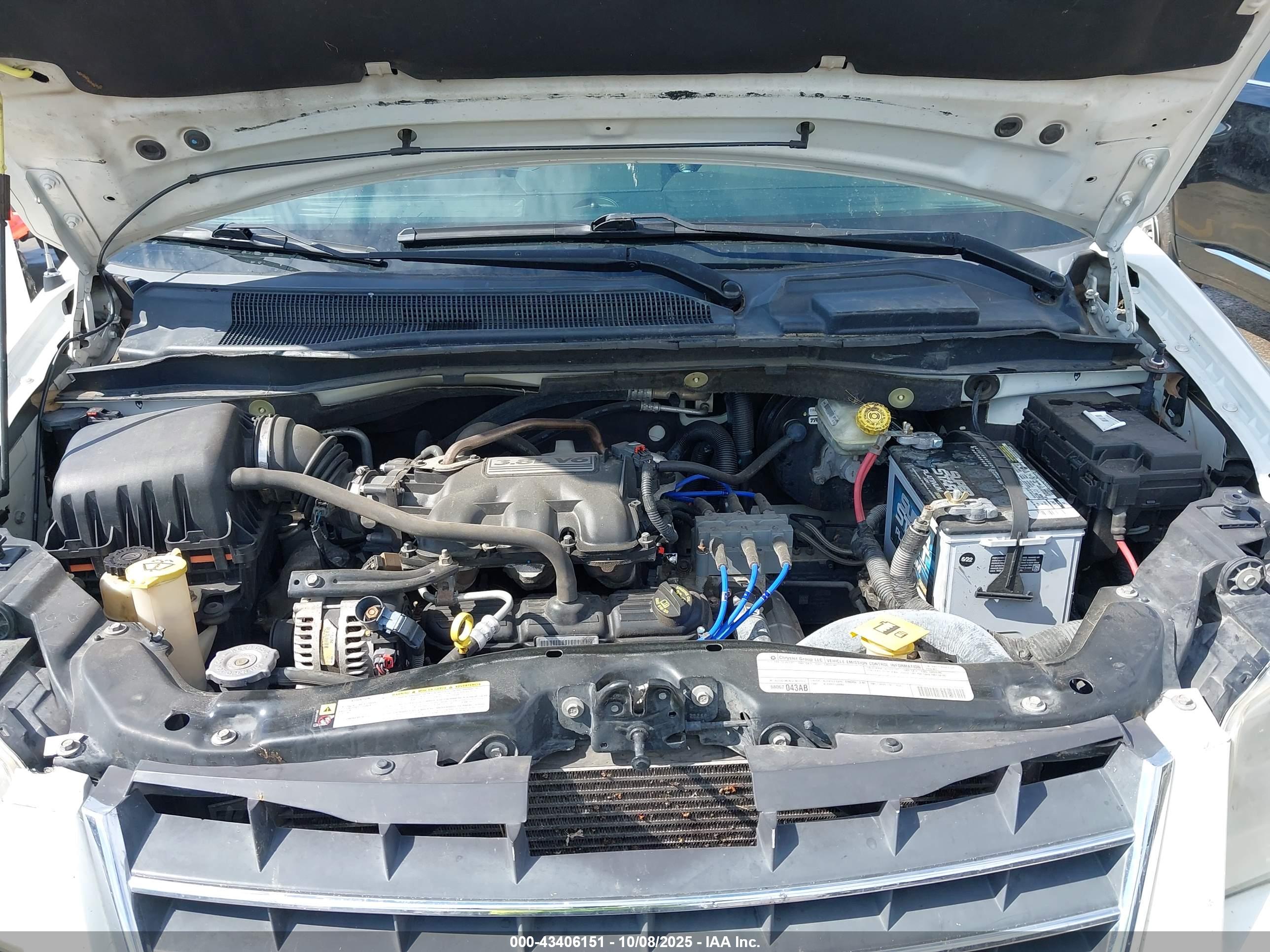 CHRYSLER TOWN image 10
