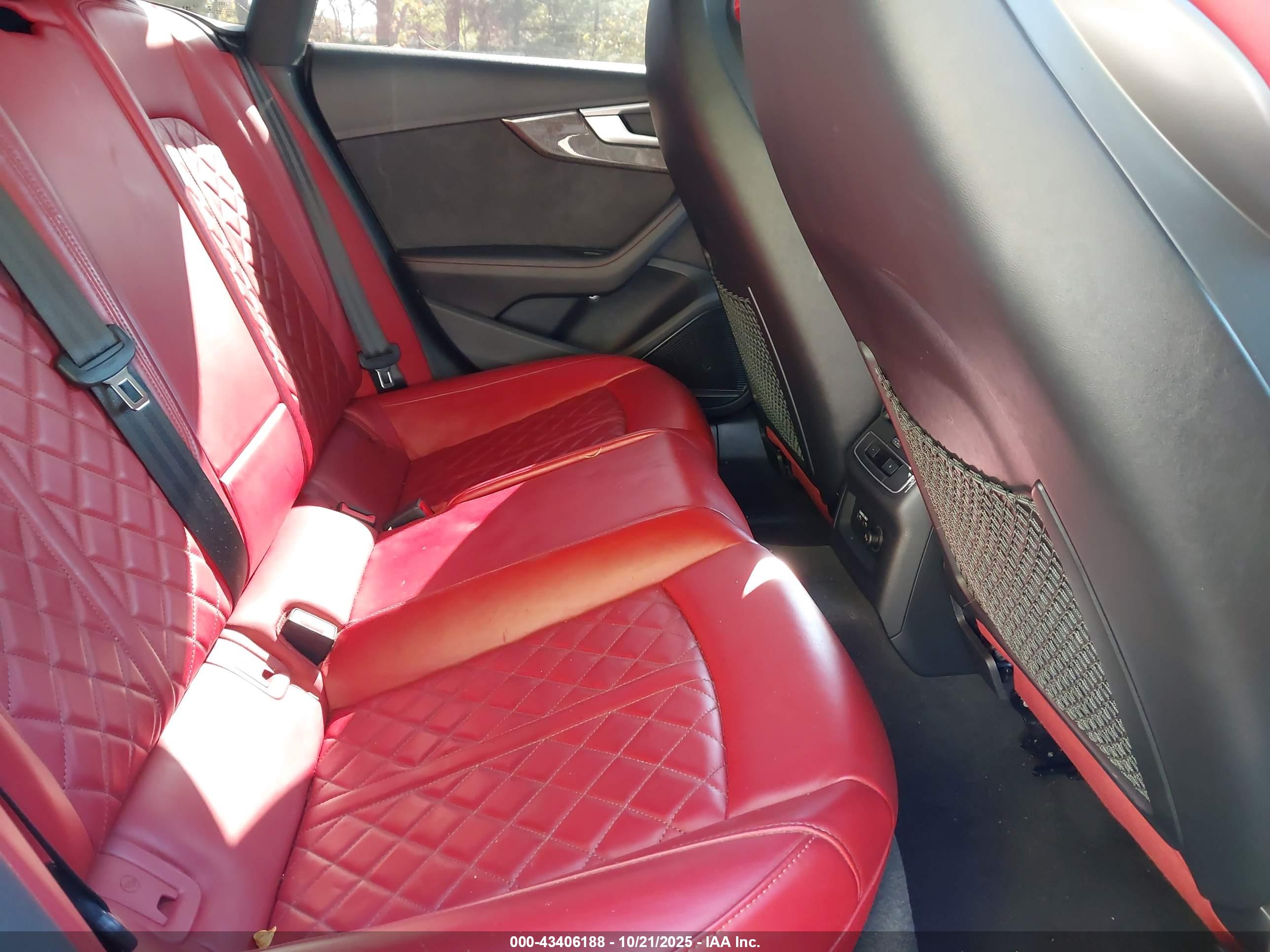 AUDI S5 image 8