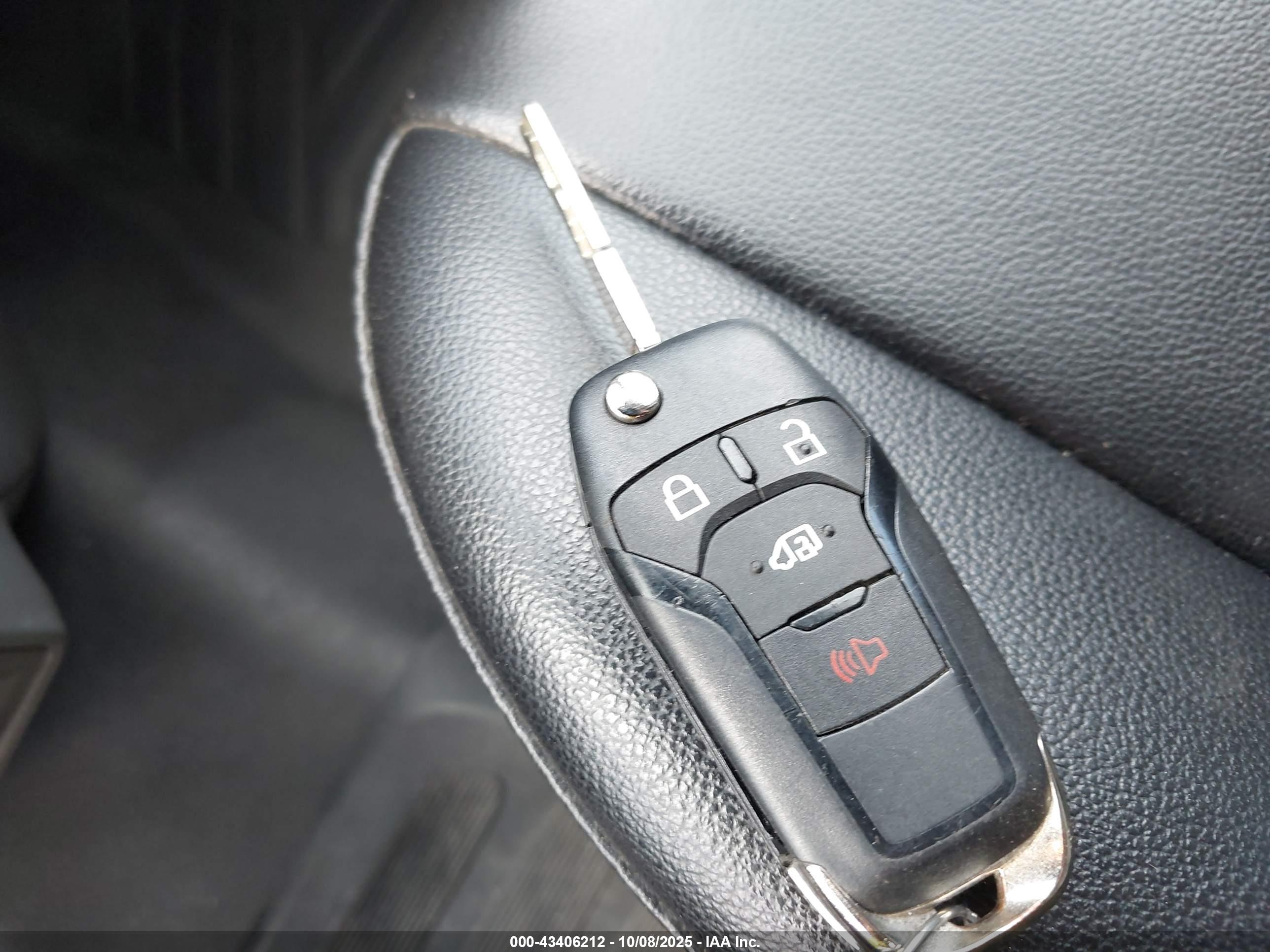 FORD TRANSIT-350 image 11