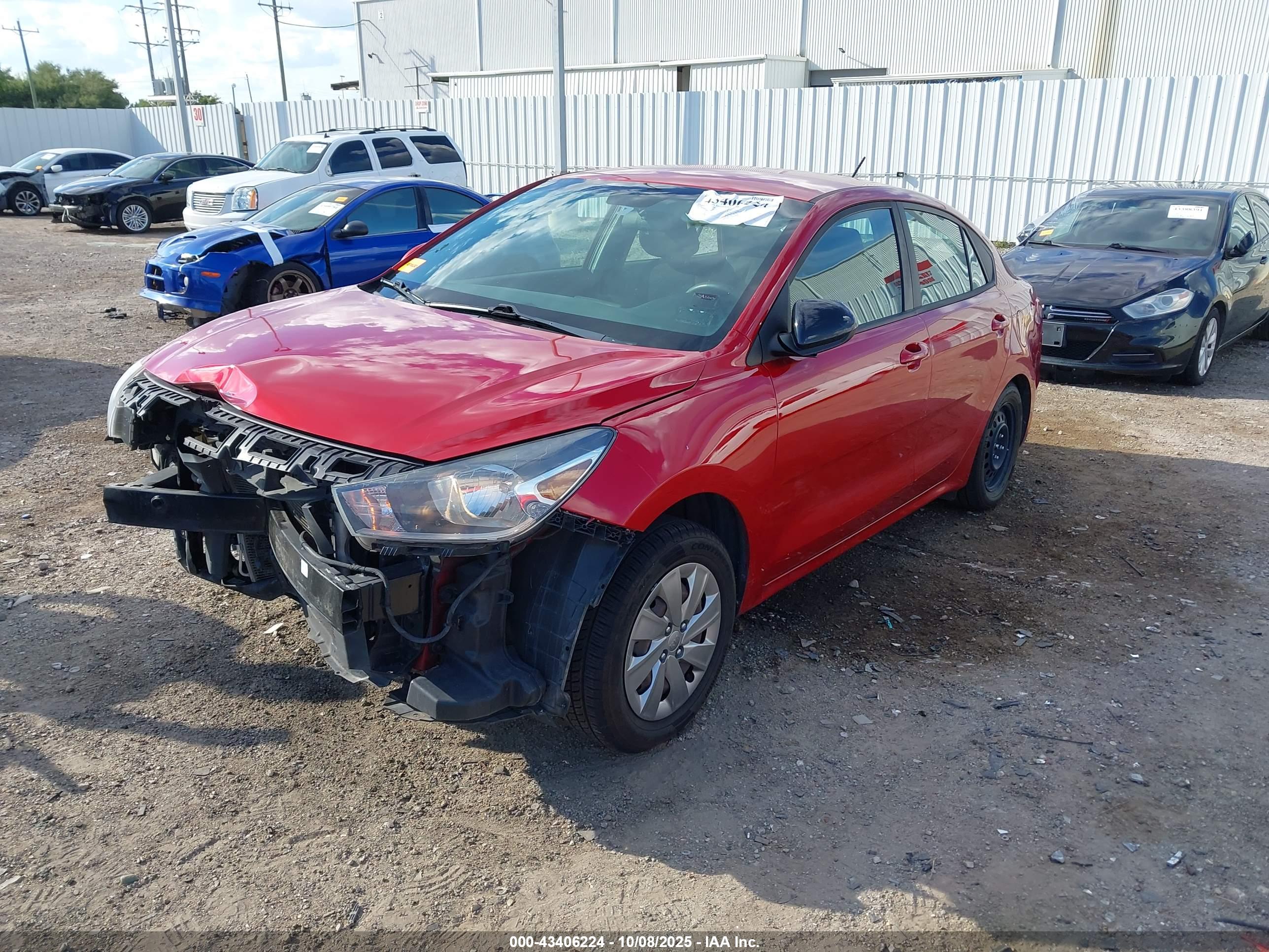 KIA RIO image 2