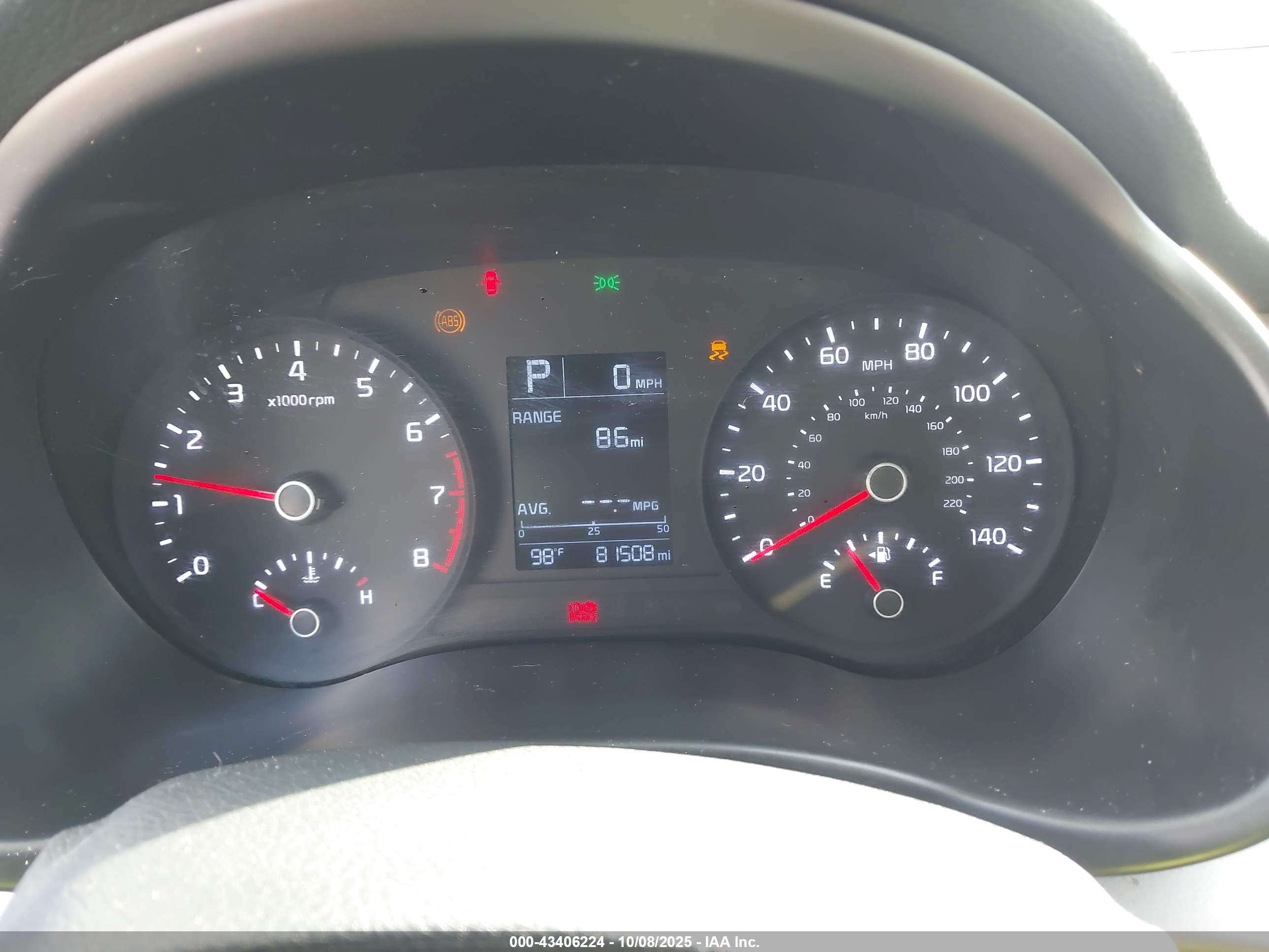 KIA RIO image 7