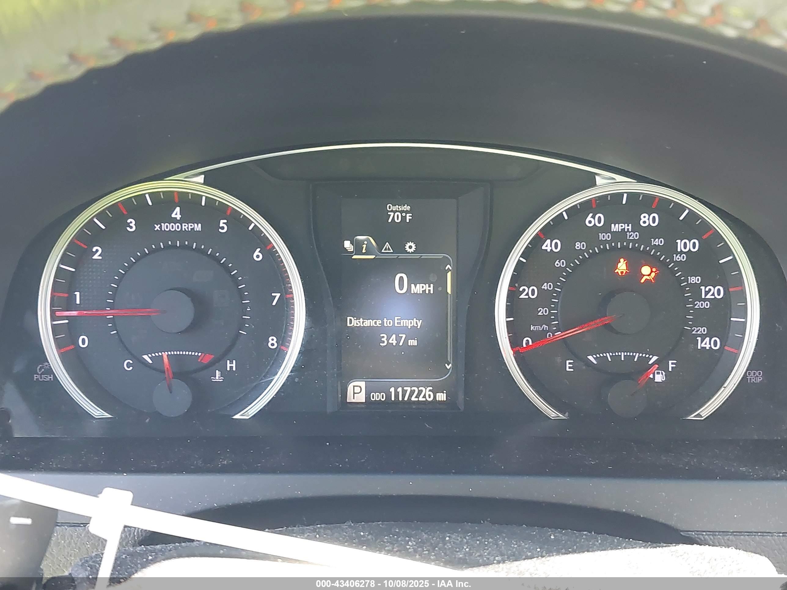 TOYOTA CAMRY image 7