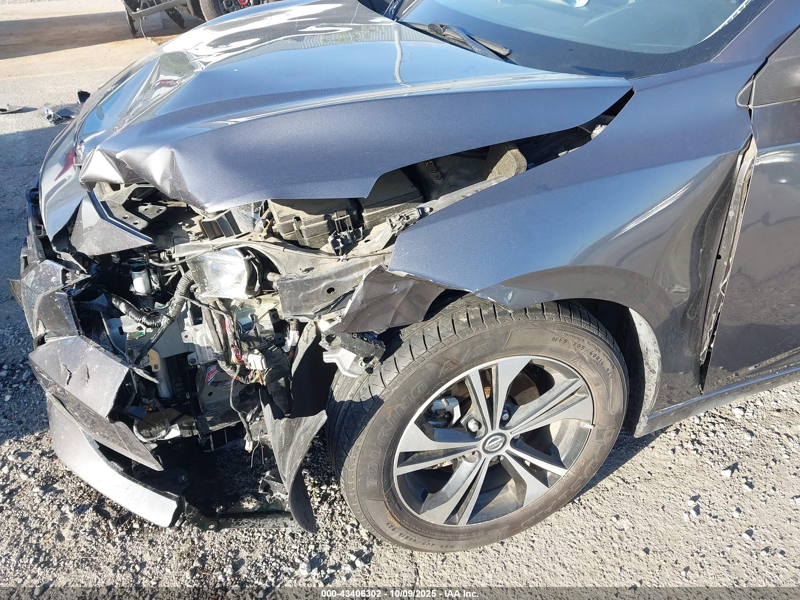 NISSAN SENTRA image 6