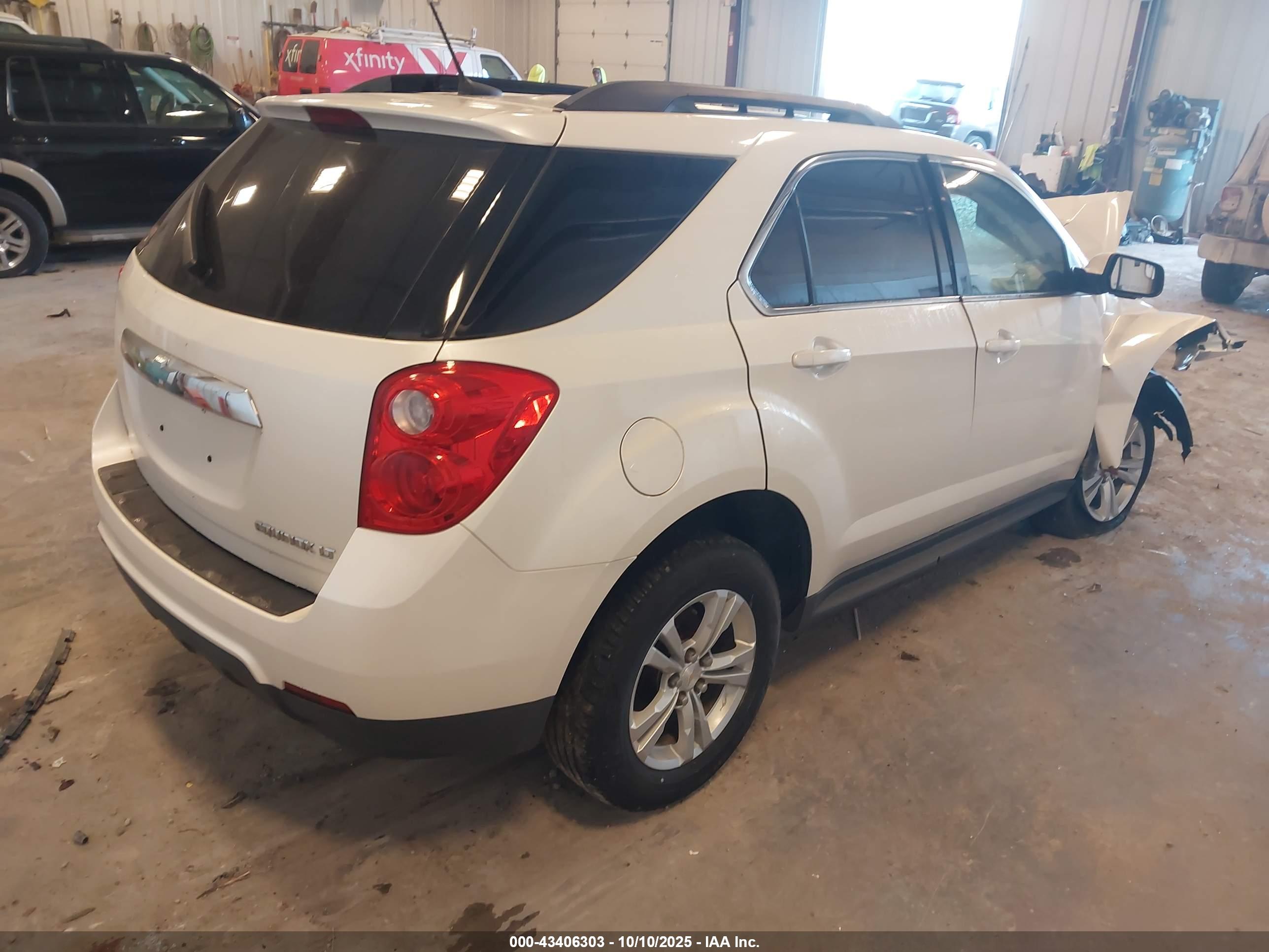 CHEVROLET EQUINOX image 4