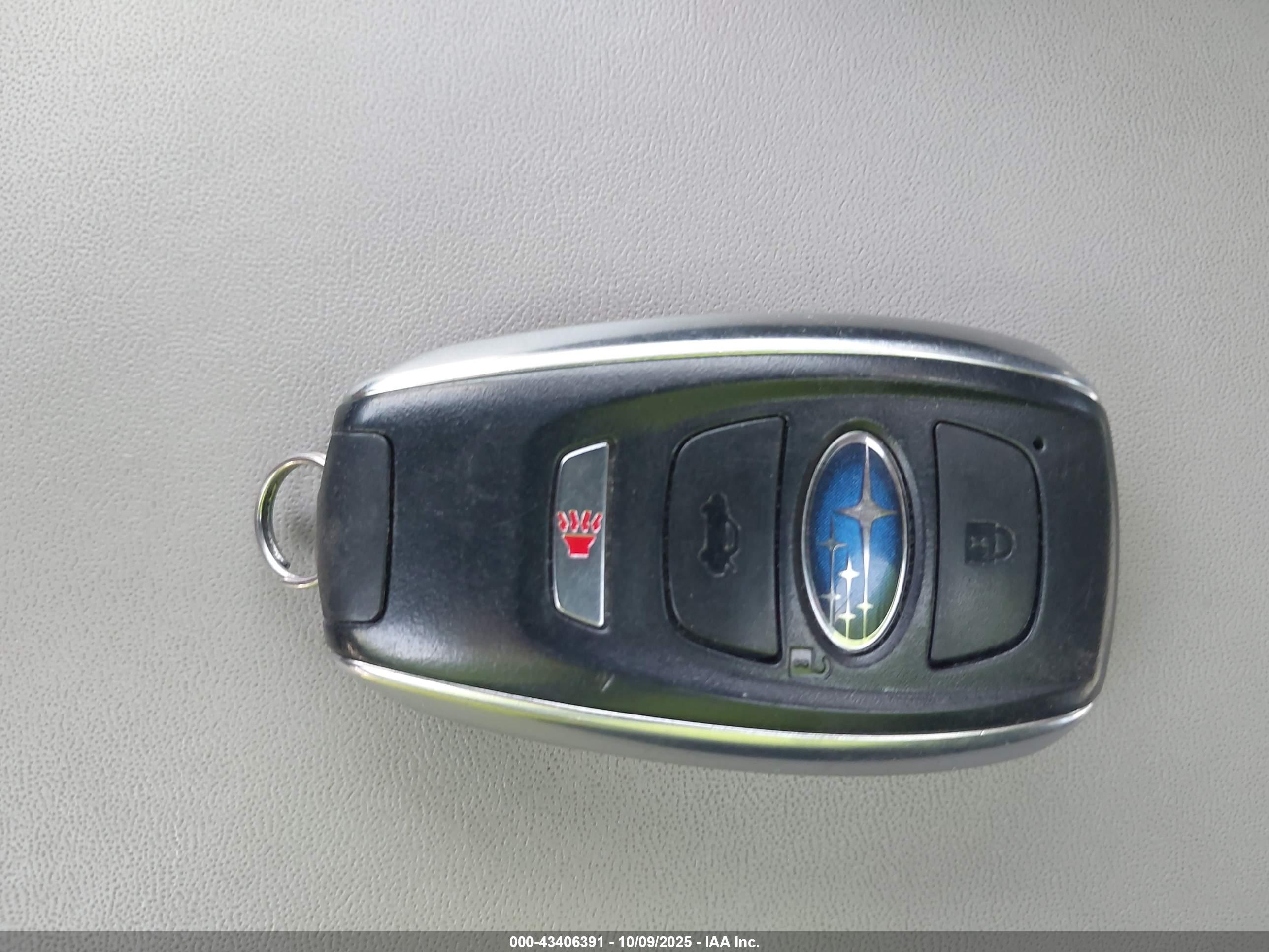 SUBARU FORESTER image 11