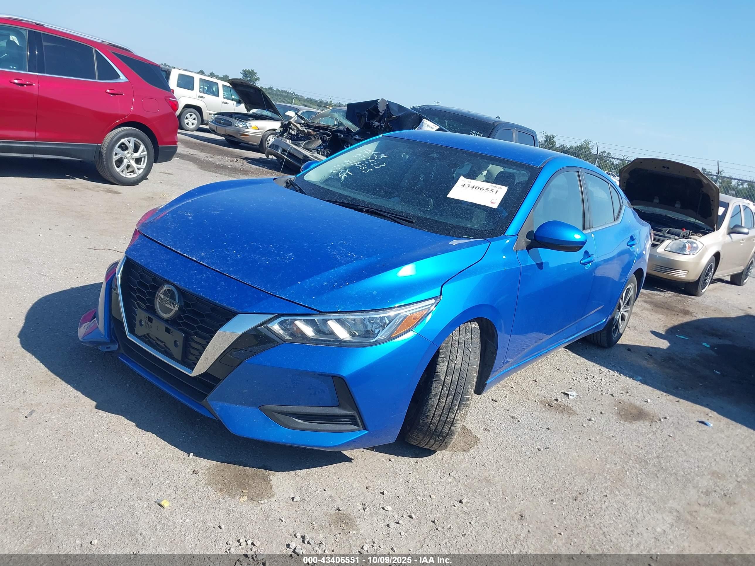 NISSAN SENTRA image 2