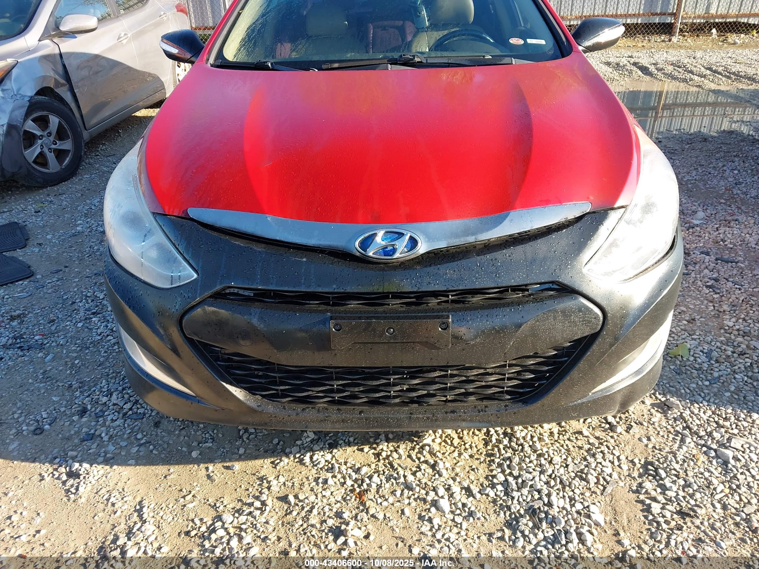 HYUNDAI SONATA image 6