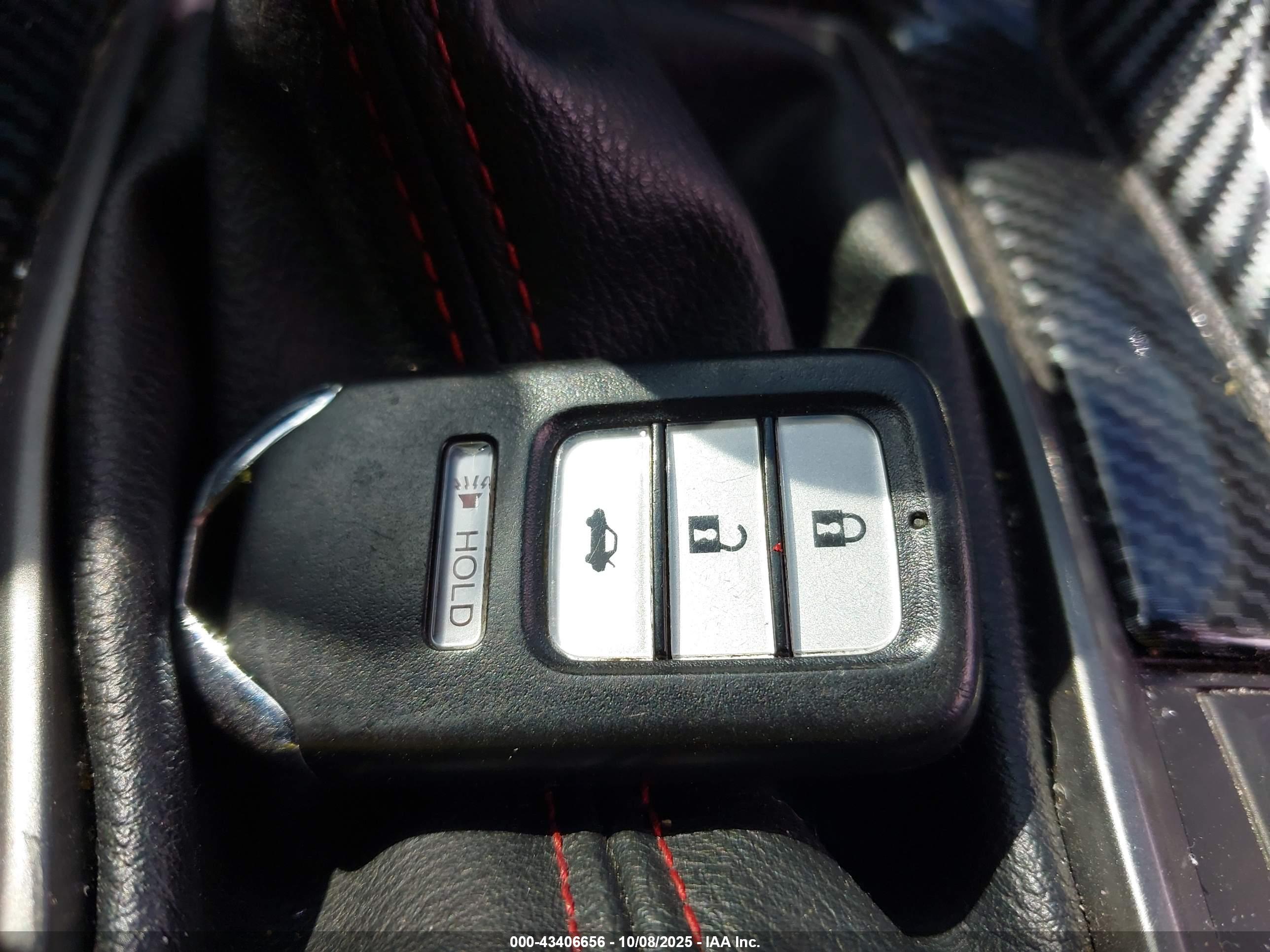 HONDA CIVIC image 11