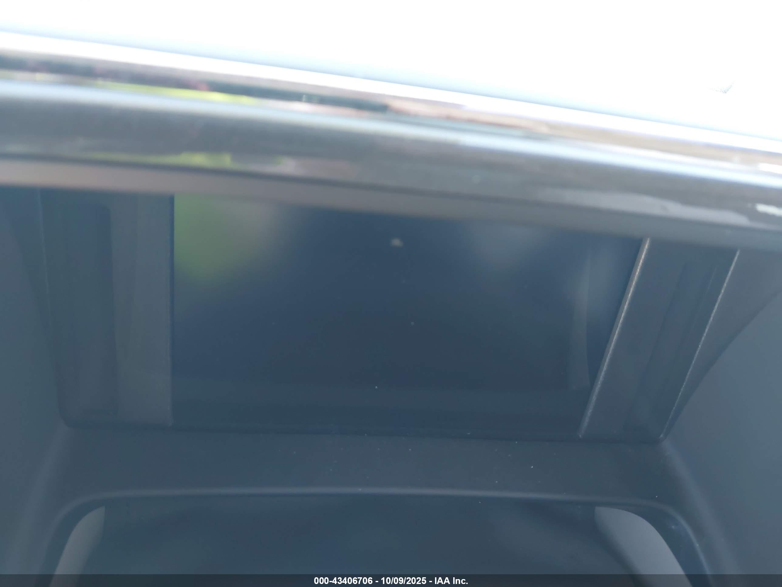 CHEVROLET VOLT image 7