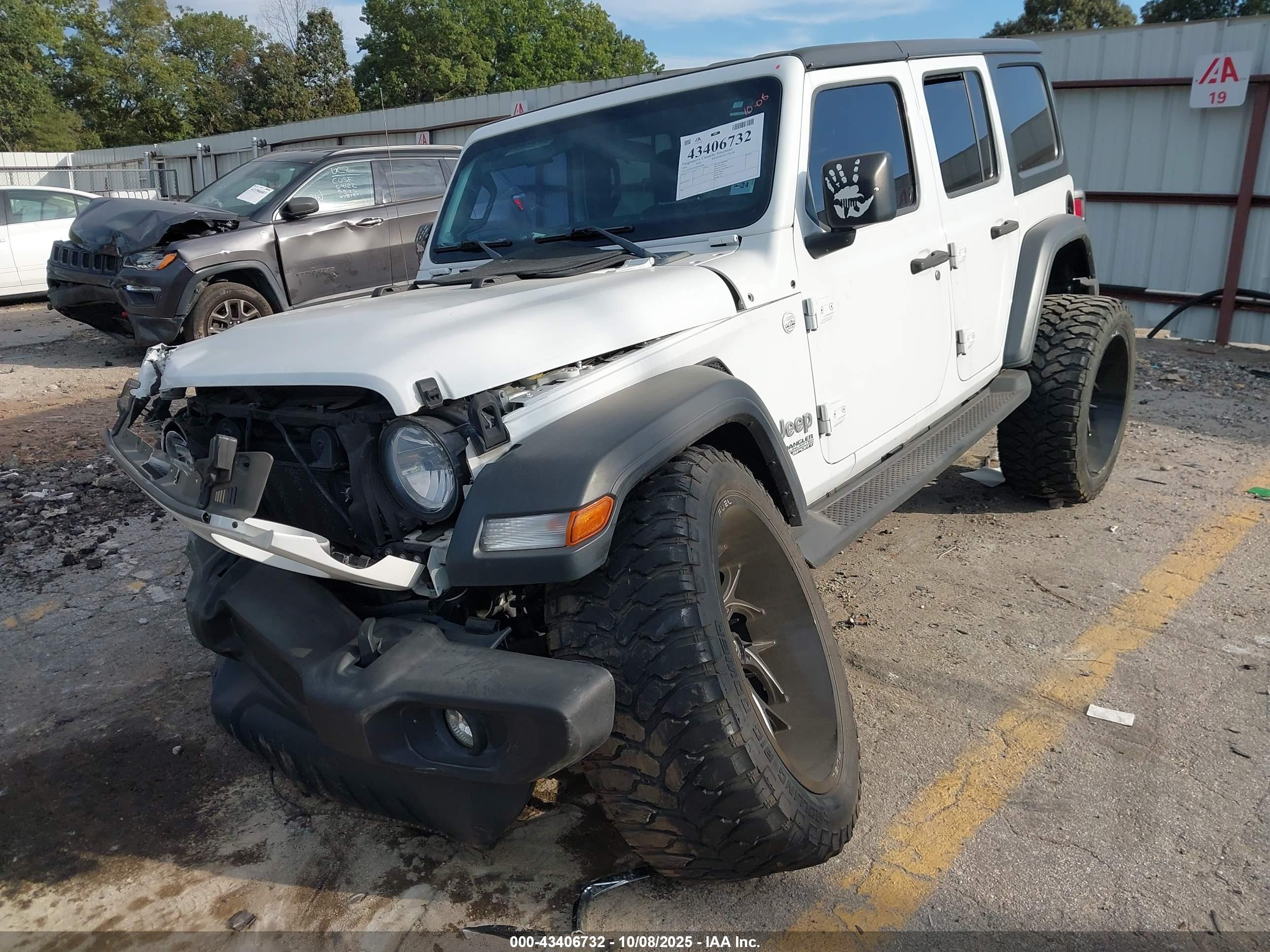 JEEP WRANGLER image 2