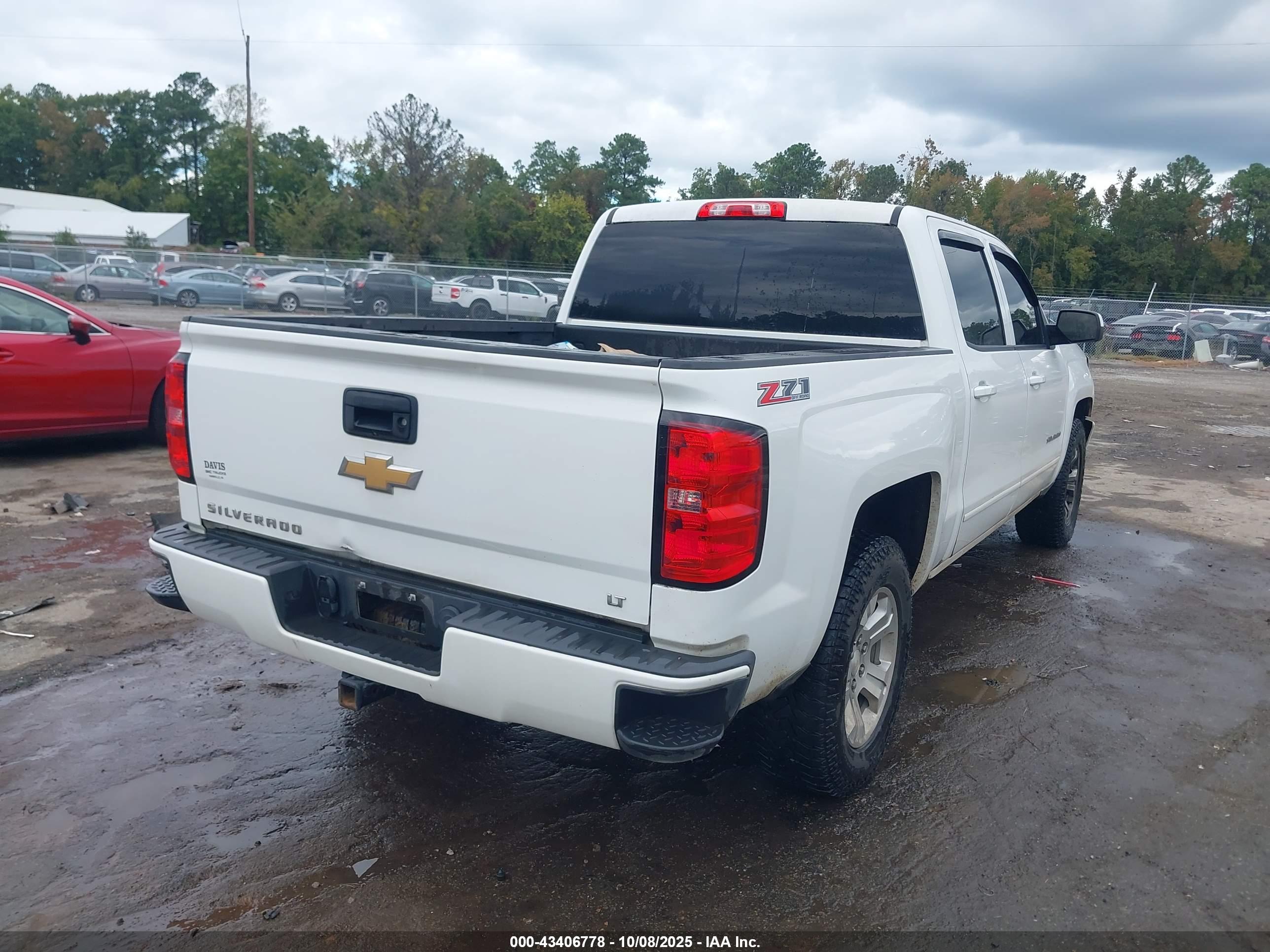 CHEVROLET SILVERADO image 4