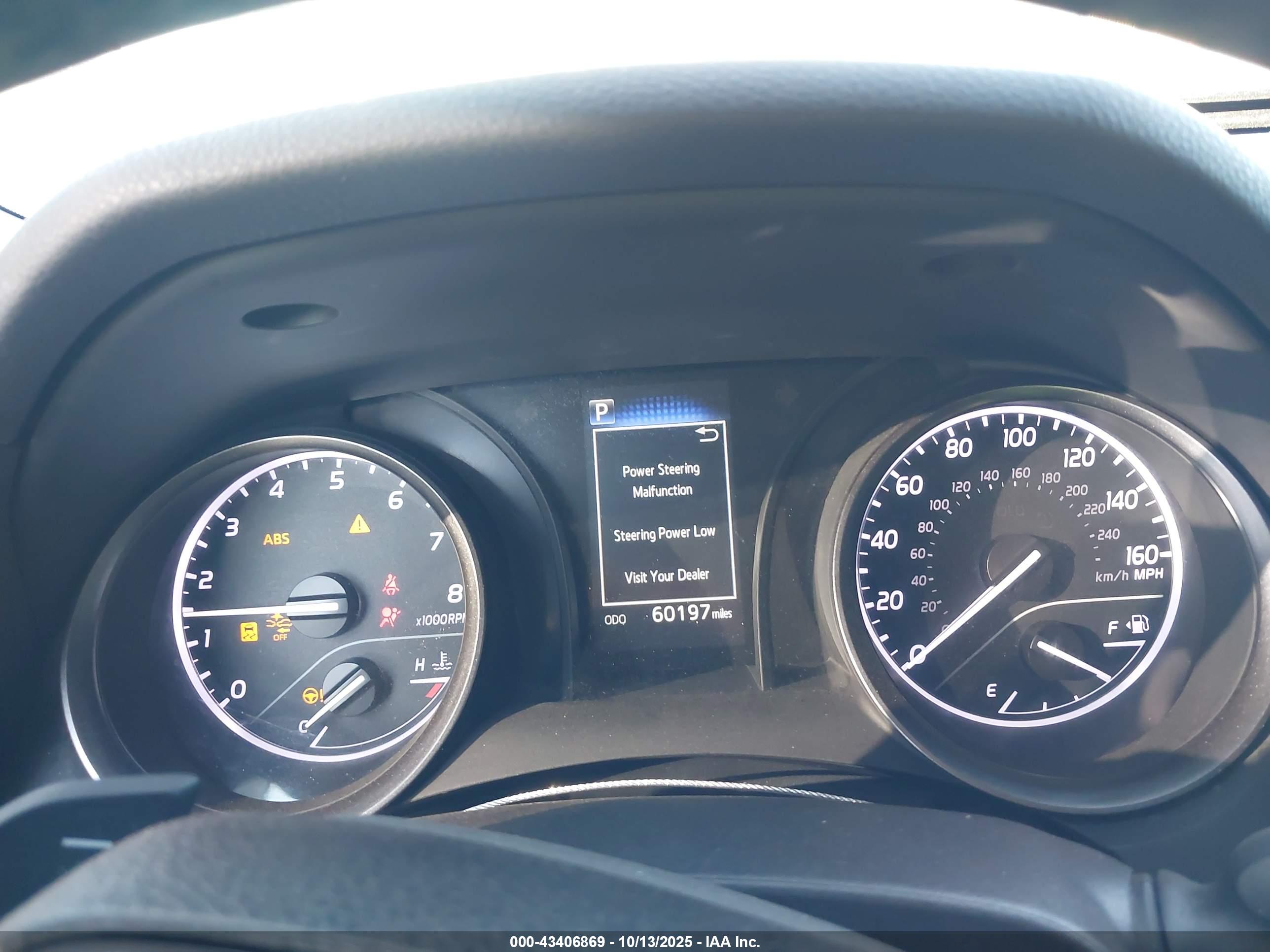 TOYOTA CAMRY image 7