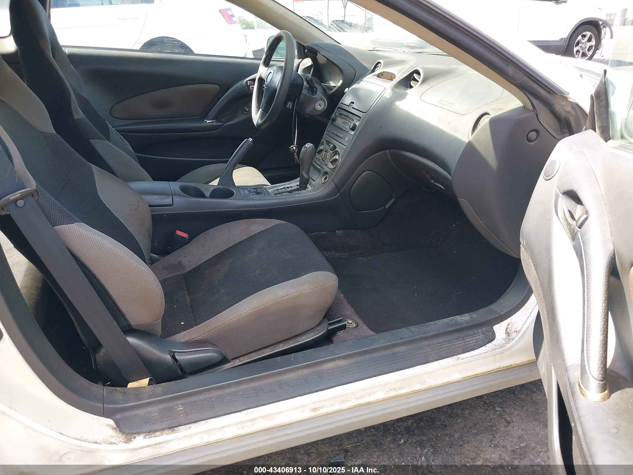 TOYOTA CELICA image 5