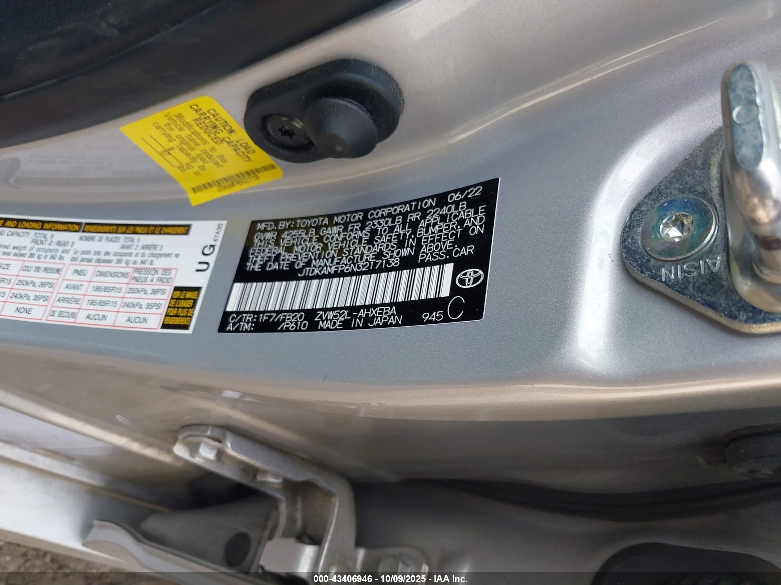 TOYOTA PRIUS image 9
