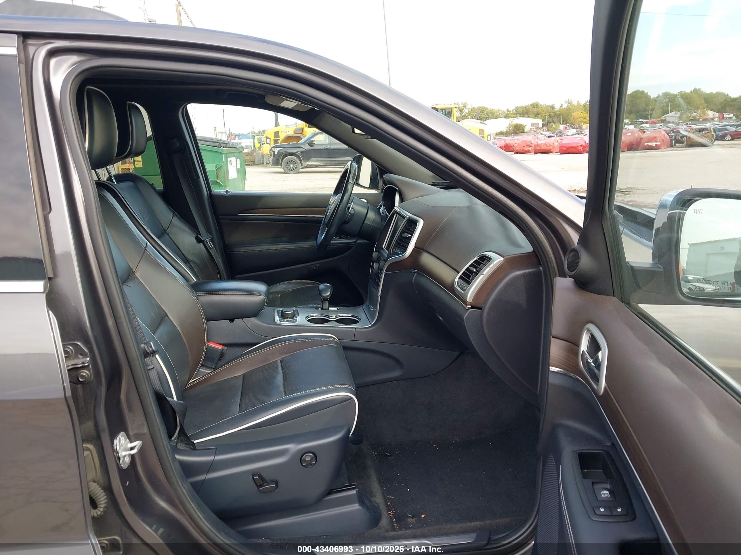 JEEP GRAND image 5
