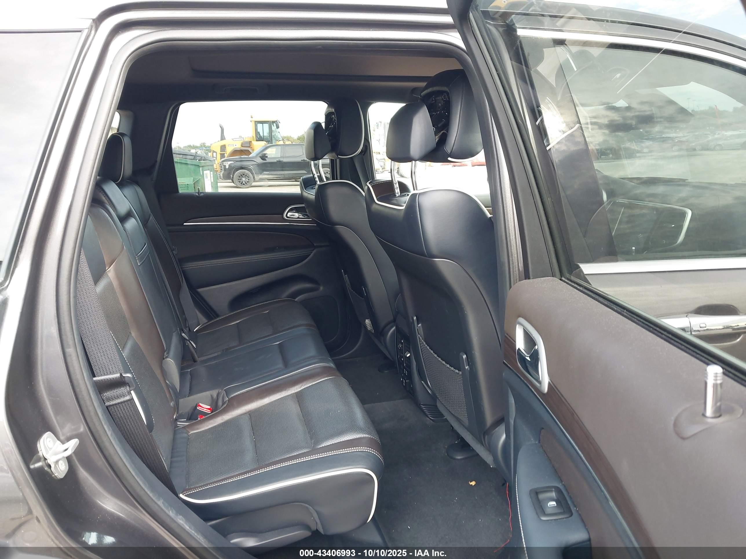 JEEP GRAND image 8