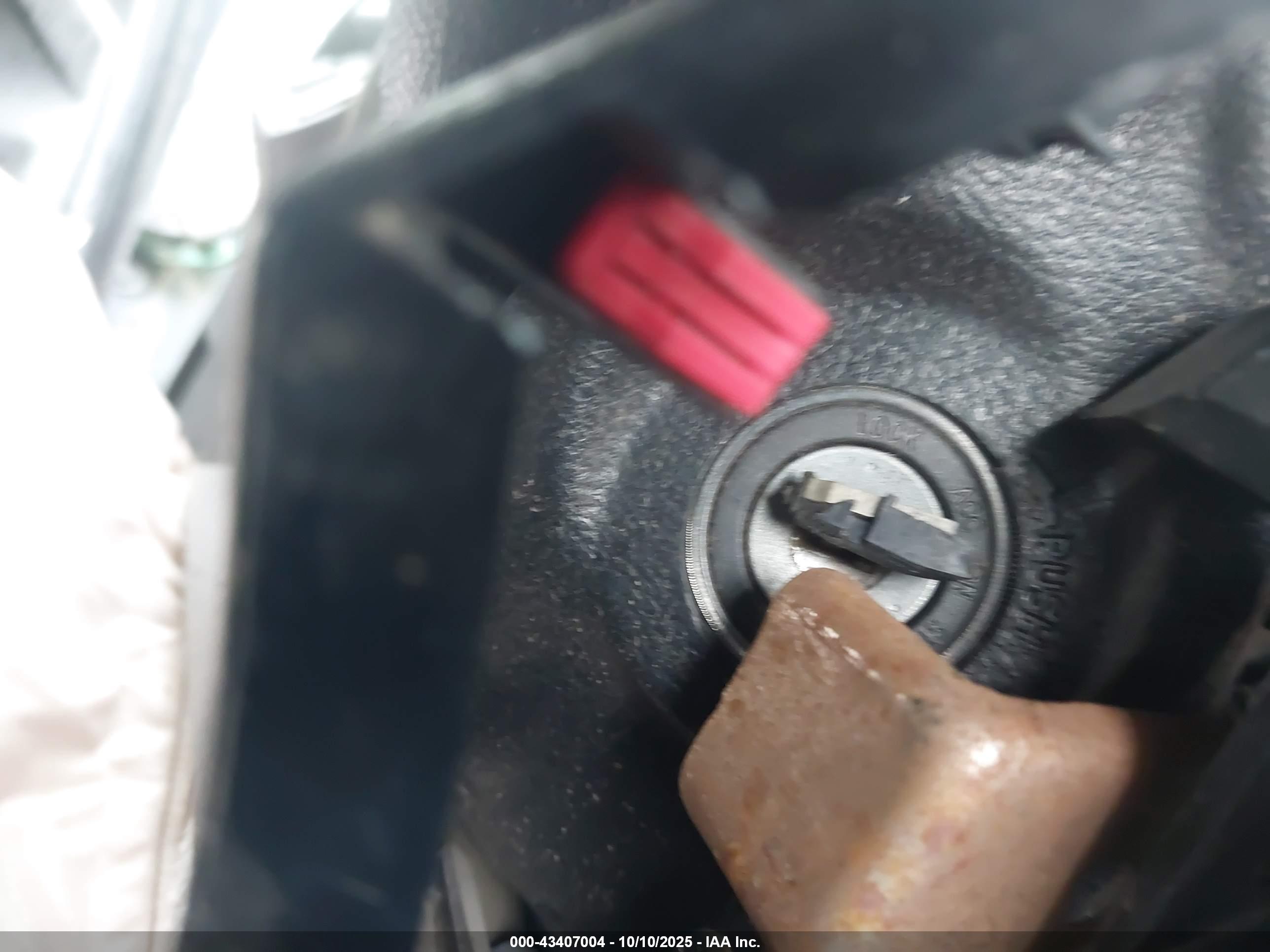 TOYOTA TACOMA image 11