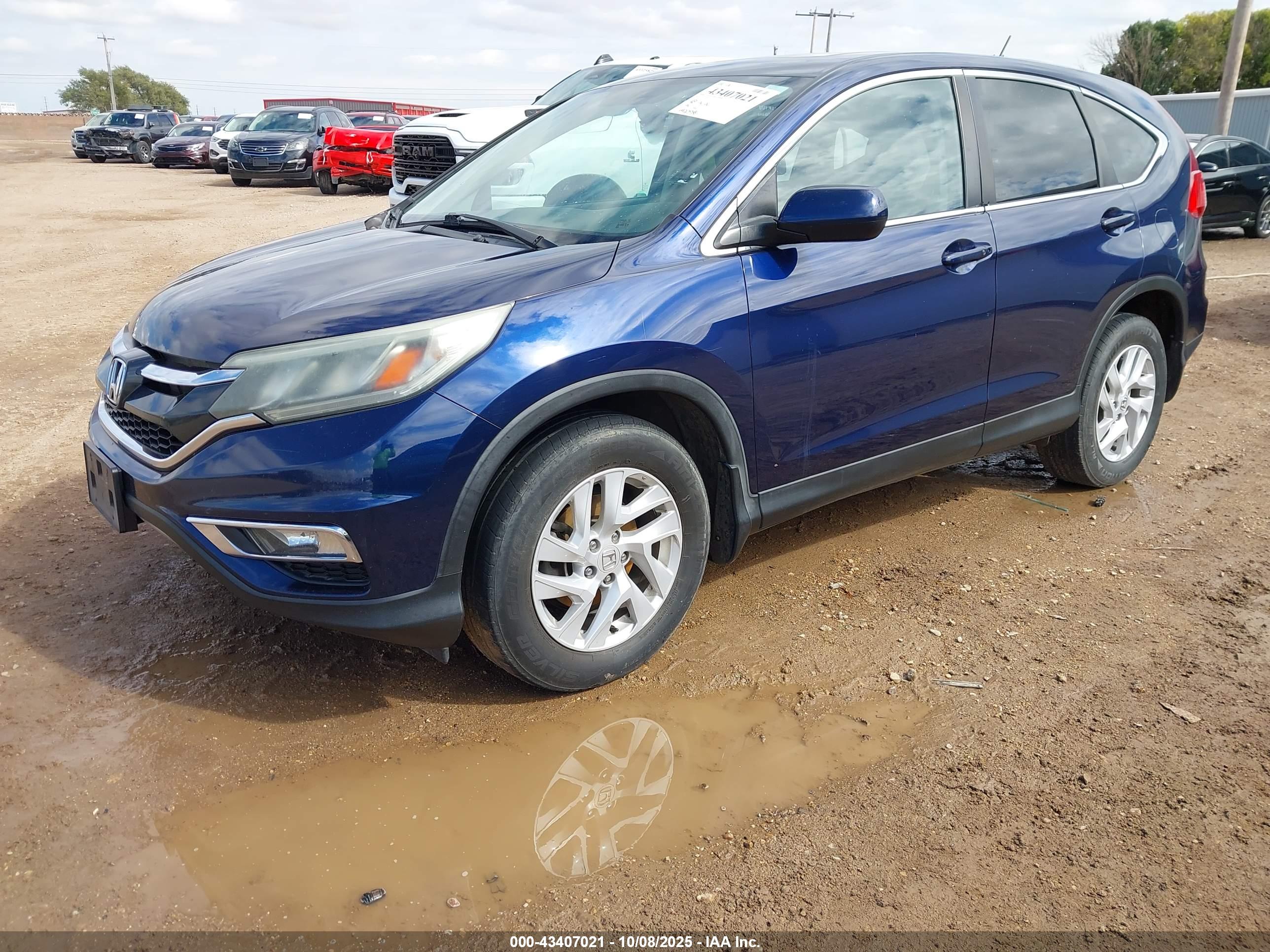 HONDA CR-V image 2