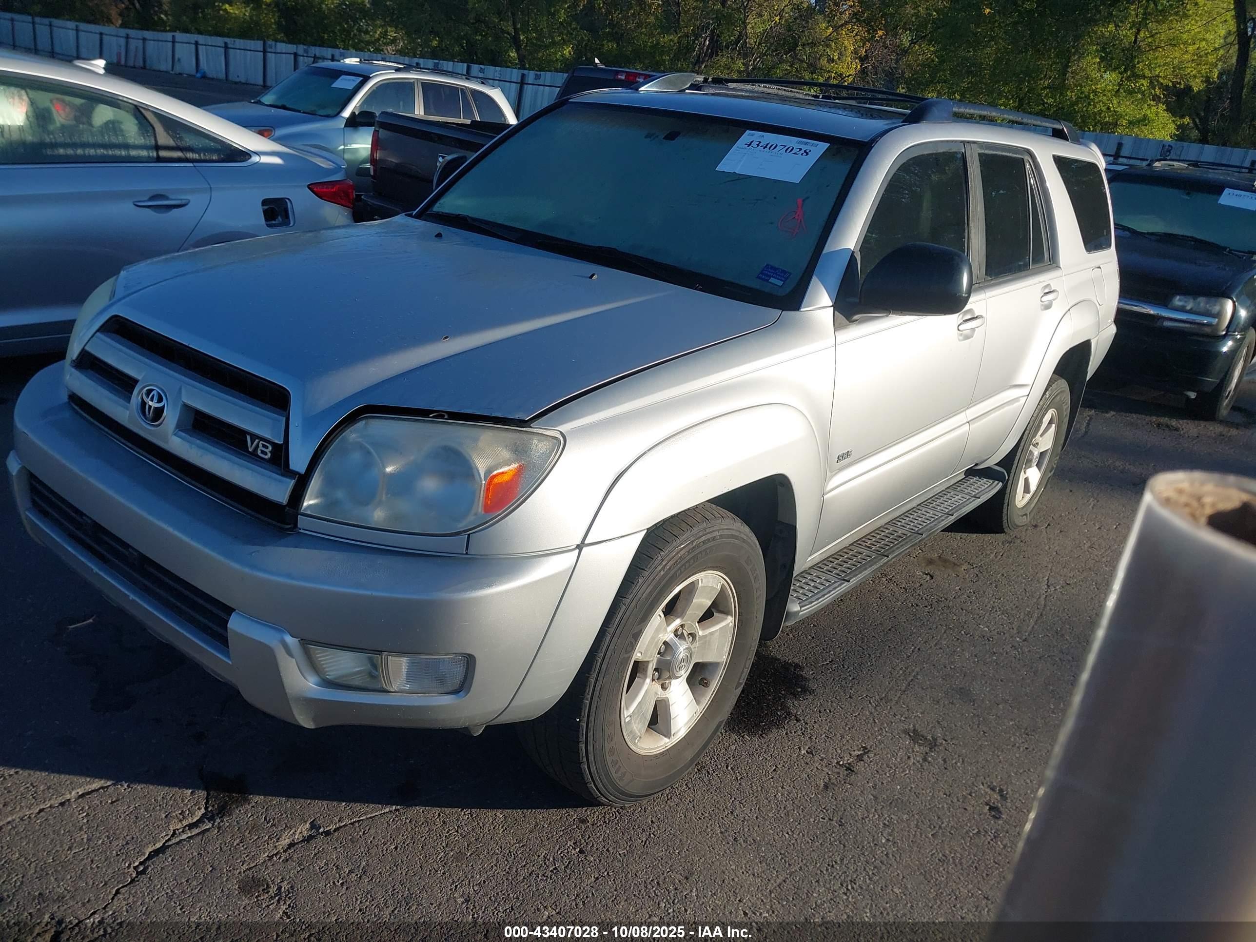 TOYOTA 4RUNNER image 2