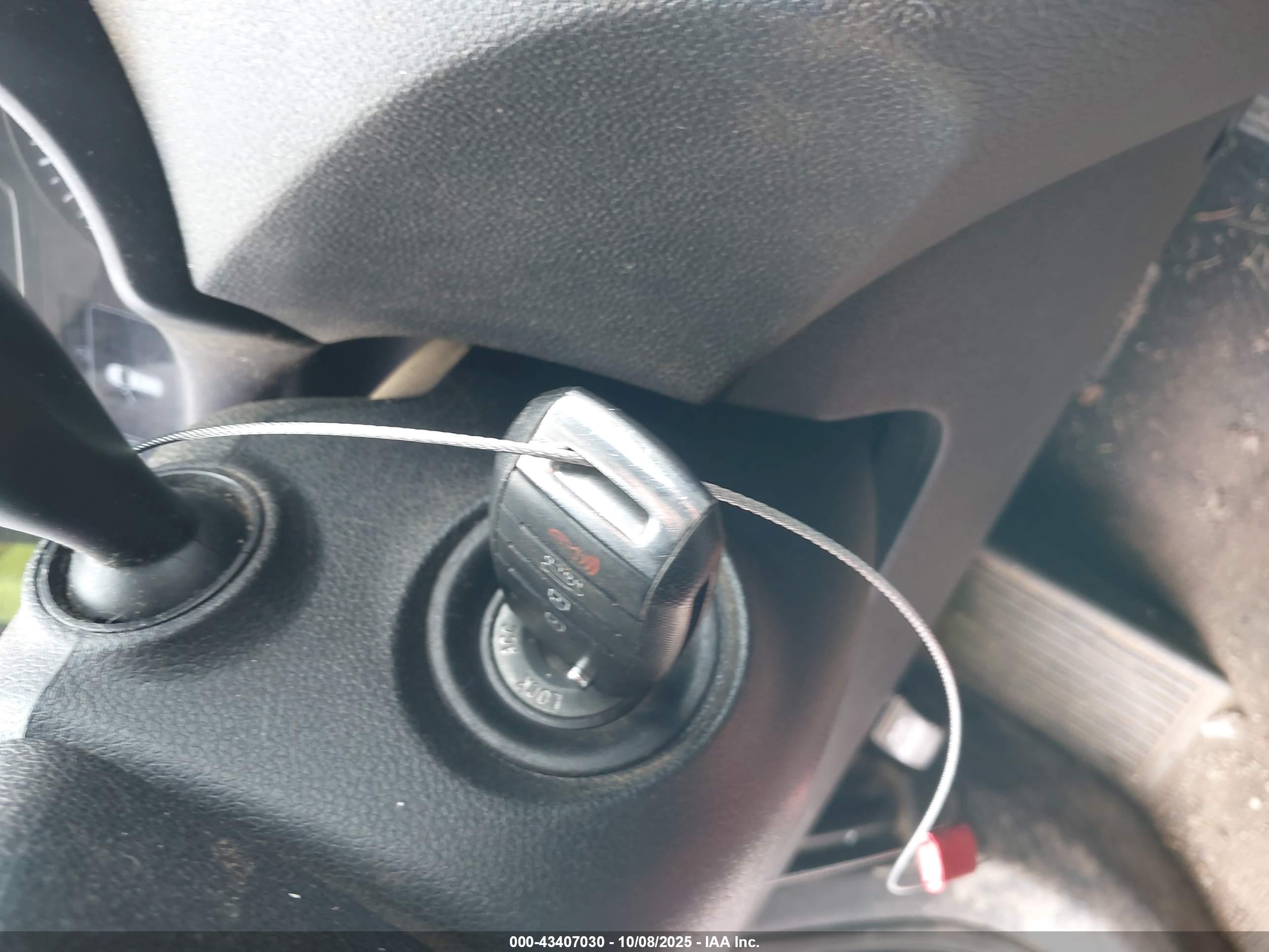 KIA SORENTO image 11