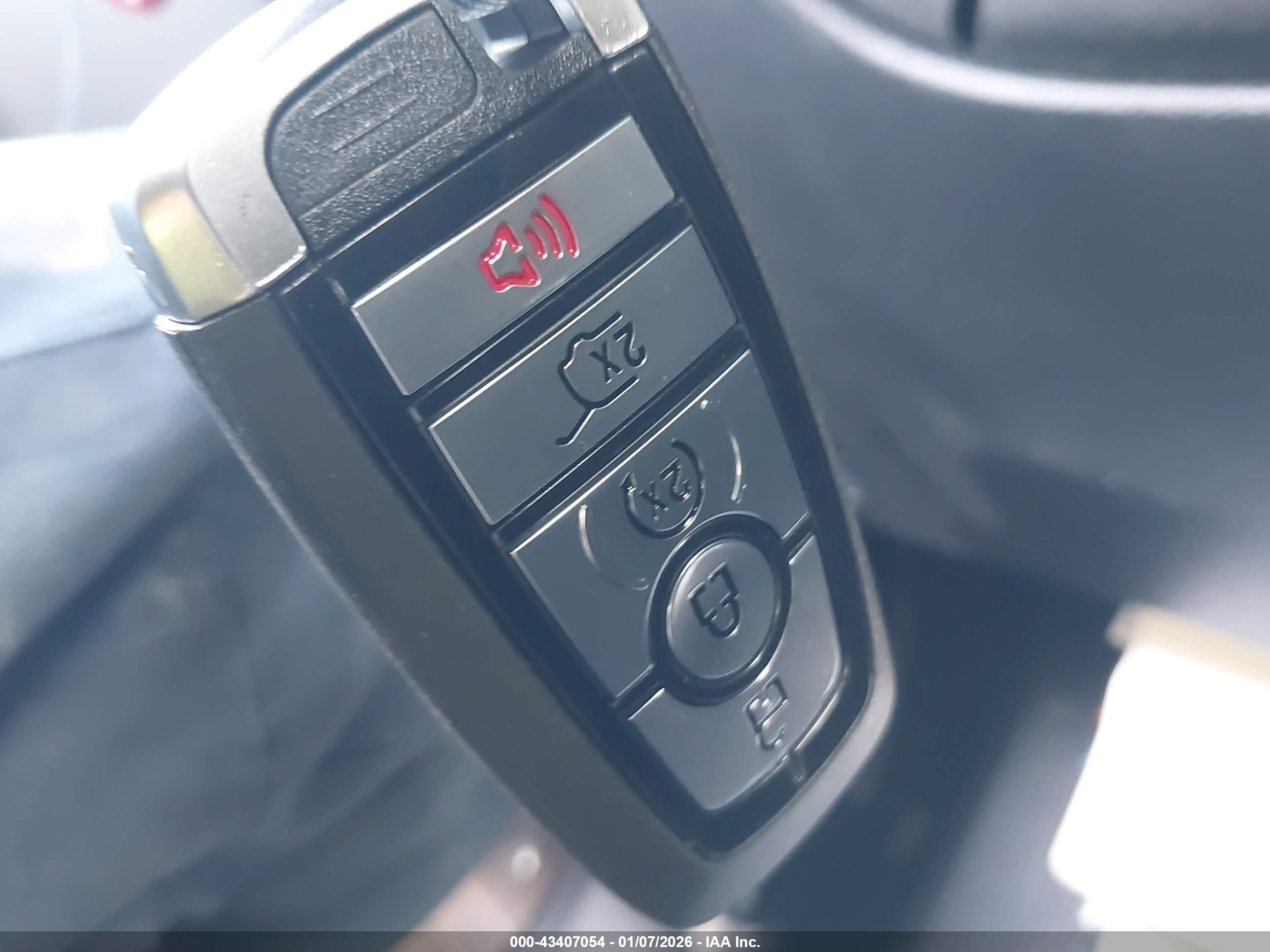 FORD EXPLORER image 11
