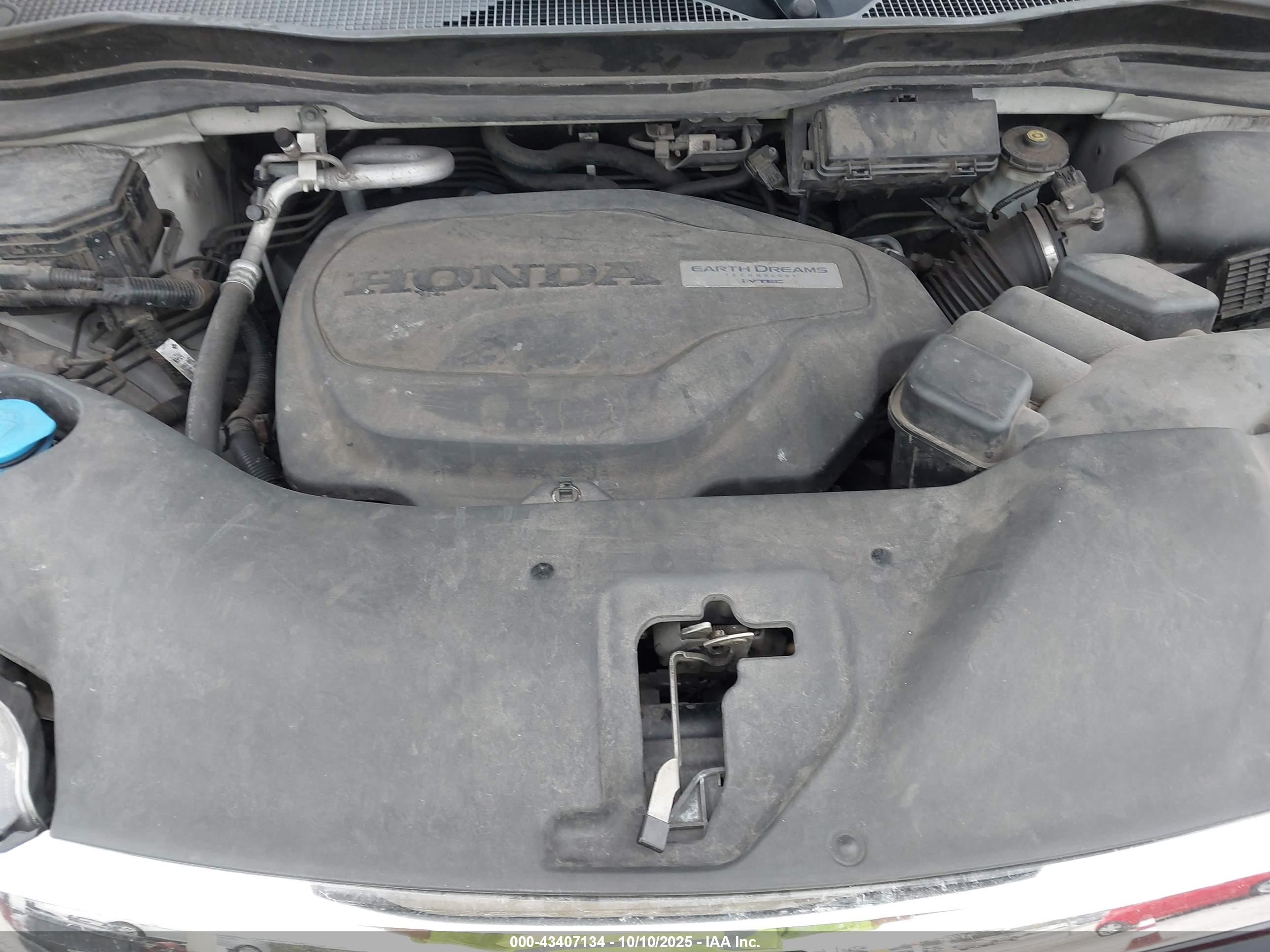 HONDA PILOT image 10