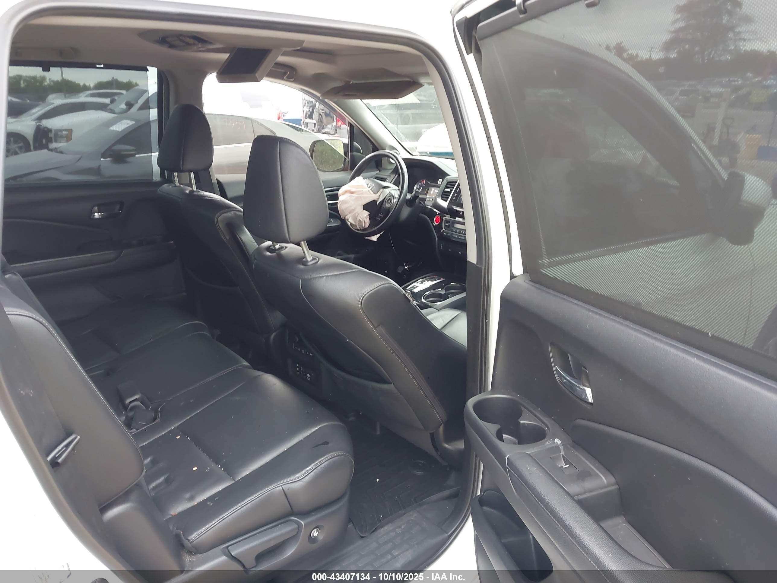 HONDA PILOT image 8