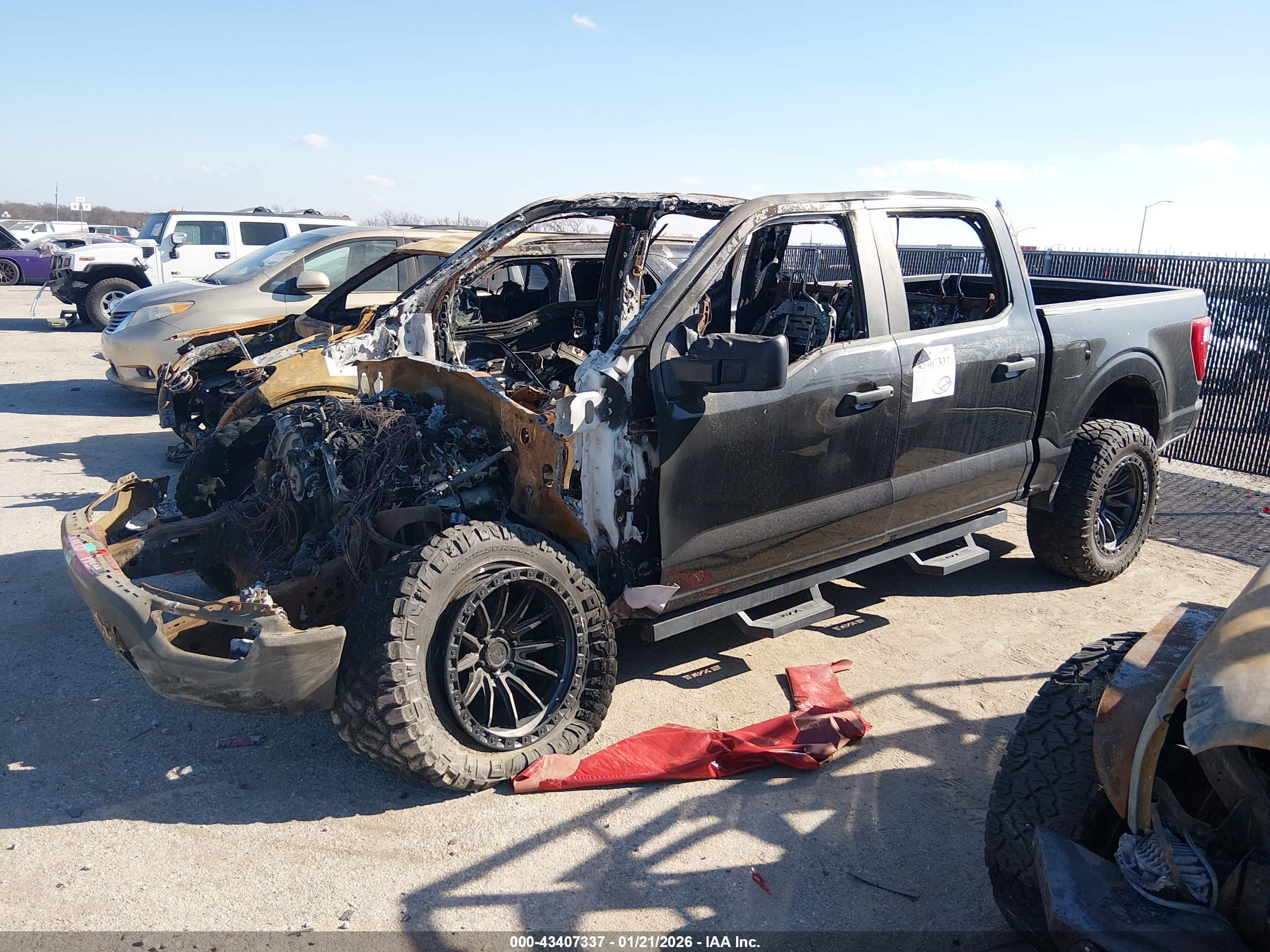 FORD F-150 image 2