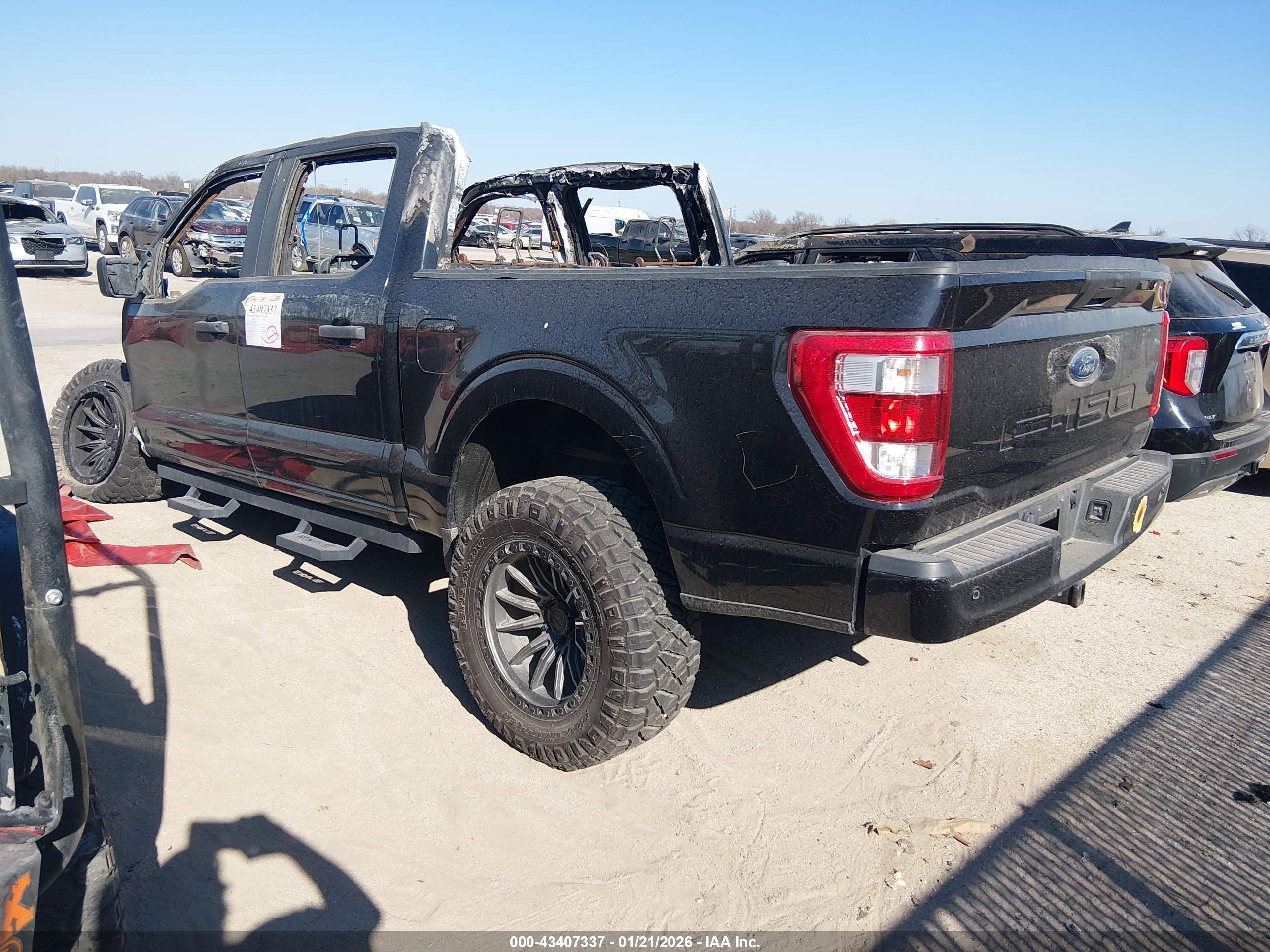 FORD F-150 image 3