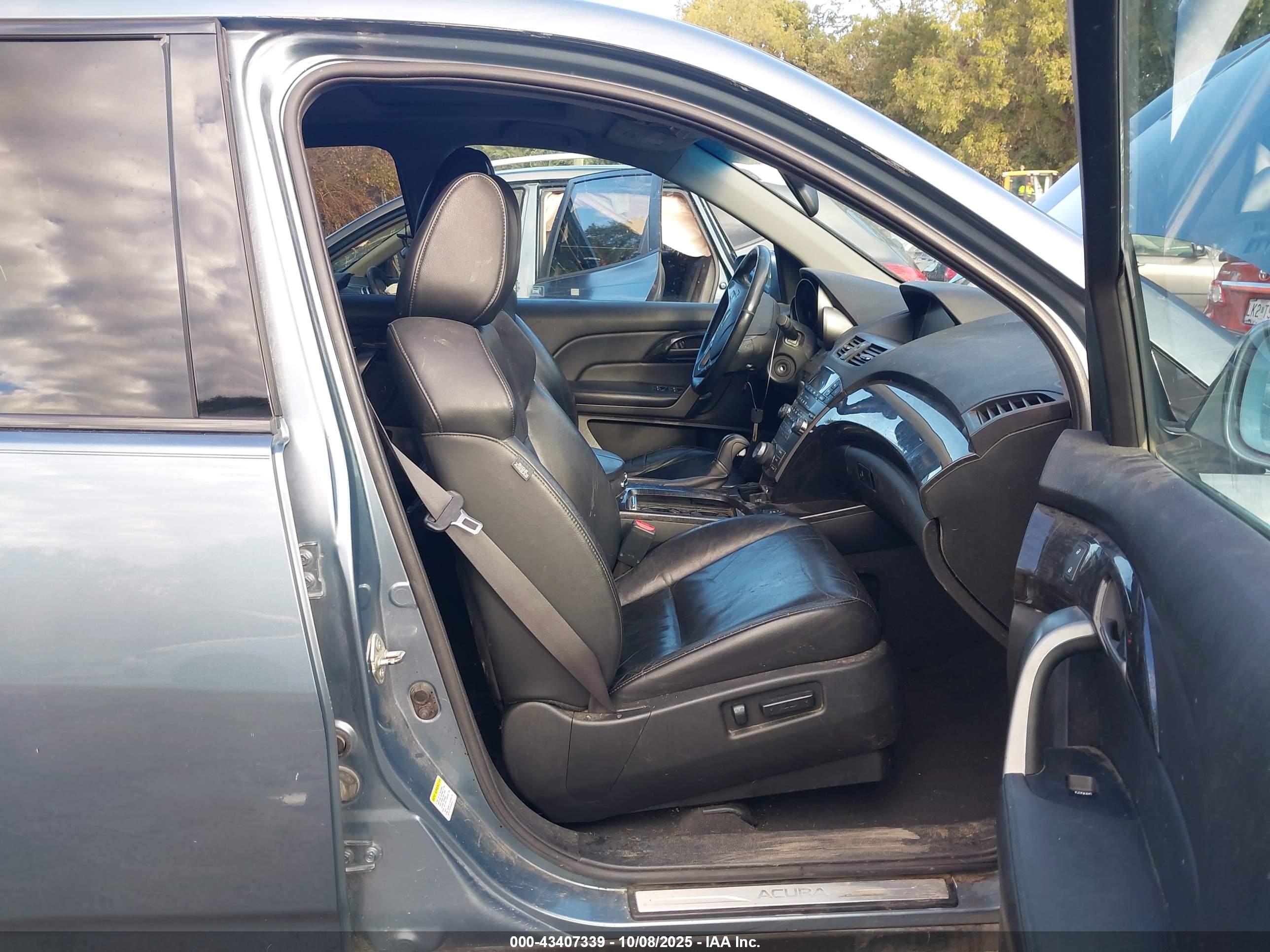 ACURA MDX image 5