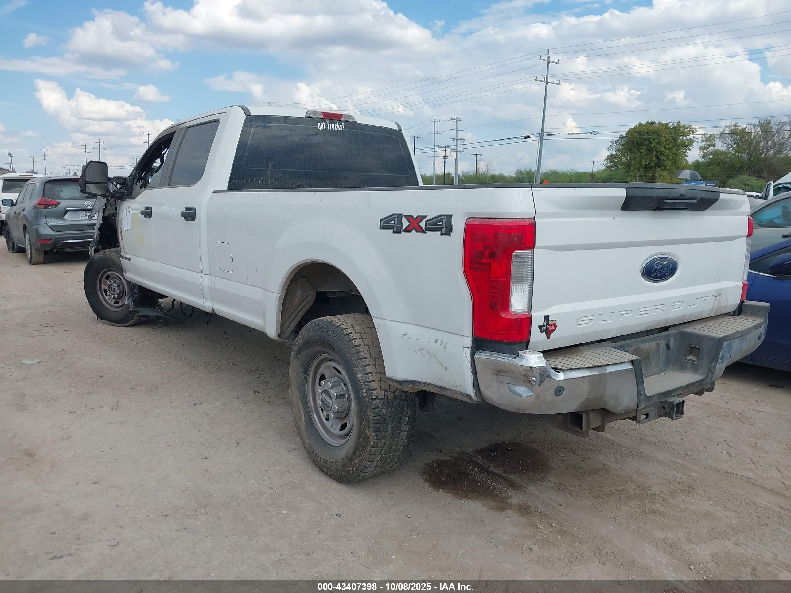 FORD F-250 image 3
