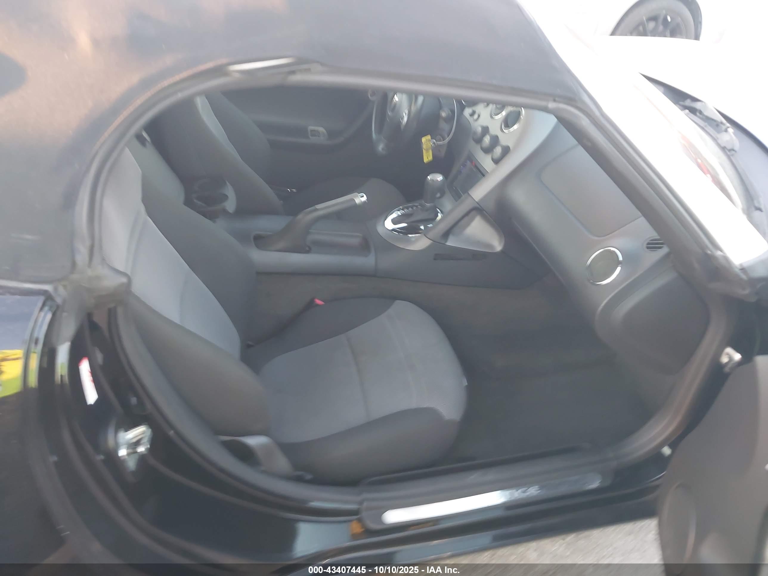 PONTIAC SOLSTICE image 5