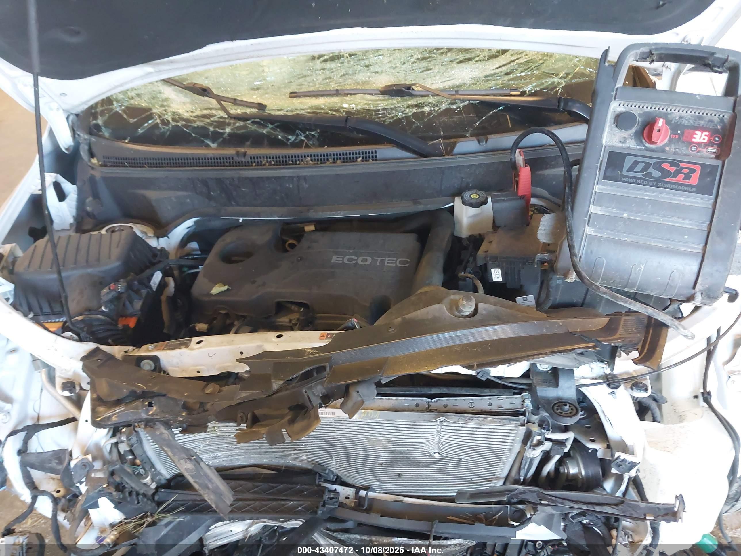 CHEVROLET EQUINOX image 10